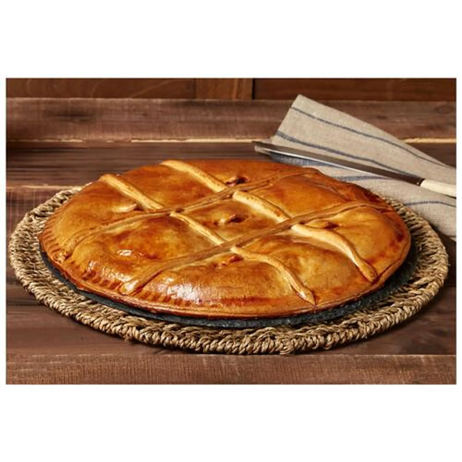 Empanada de atún, 1100g.