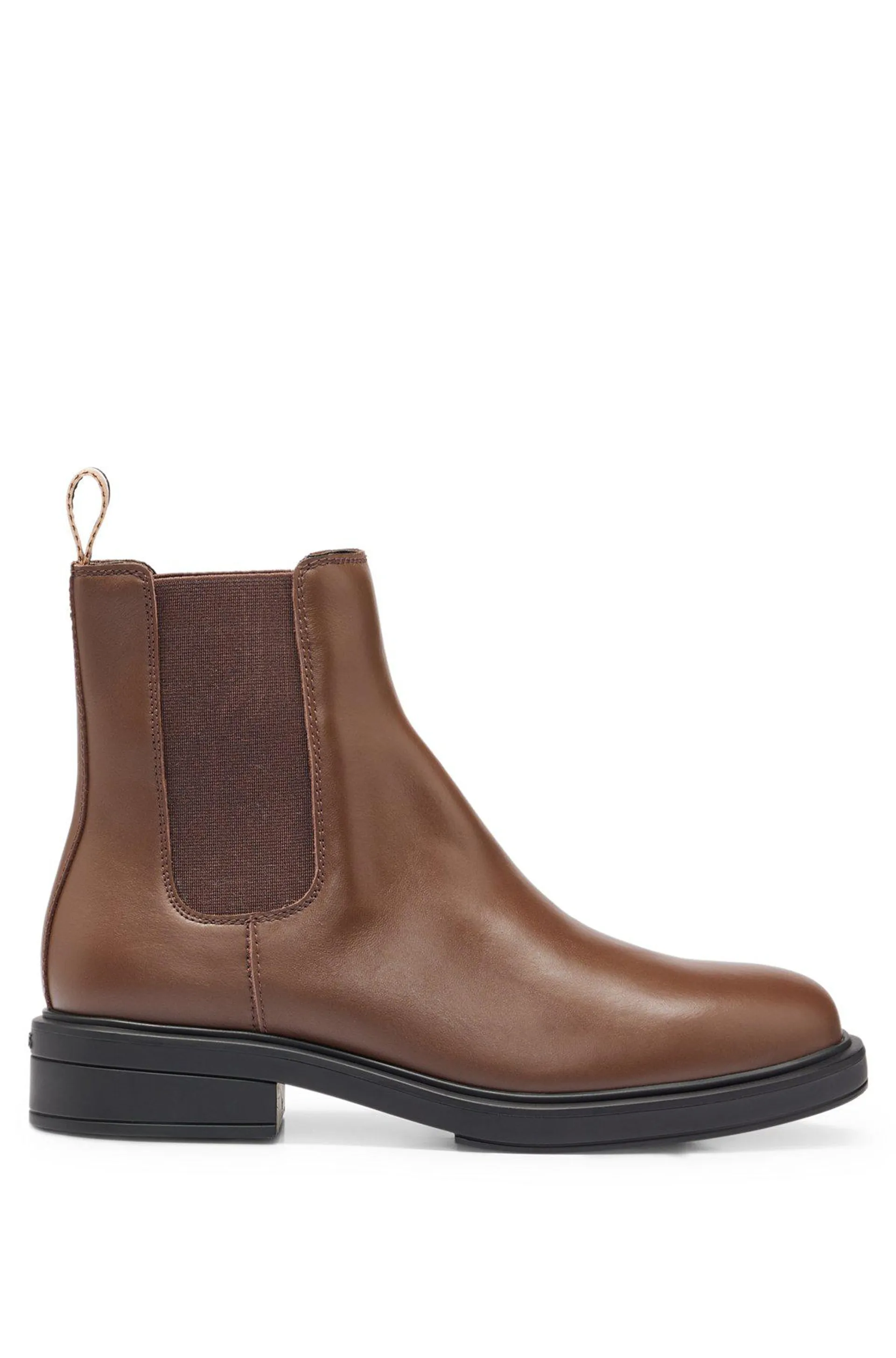 Botines Chelsea de piel con ribete y raya de la marca