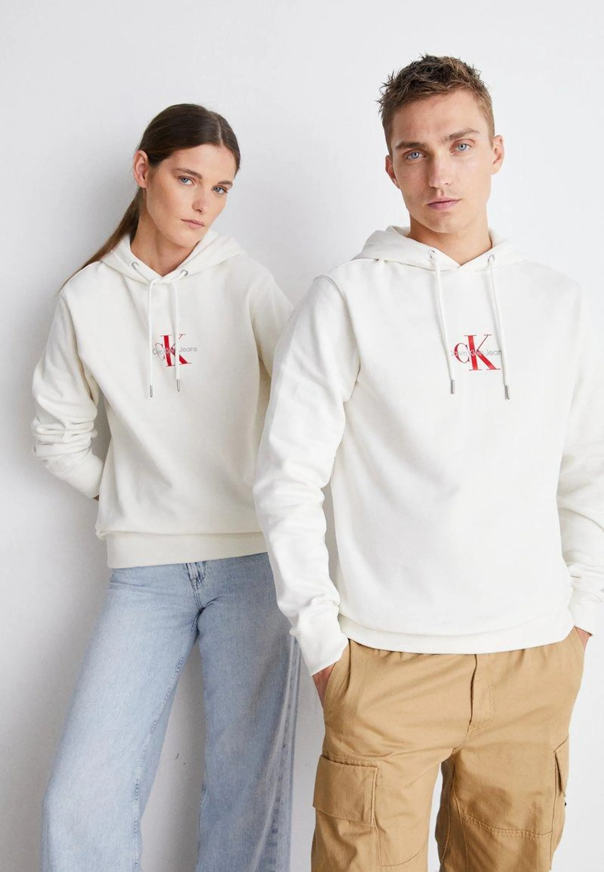 REGULAR HOODIE WITH SMALL MONOLOGO - Jersey con capucha - ivory