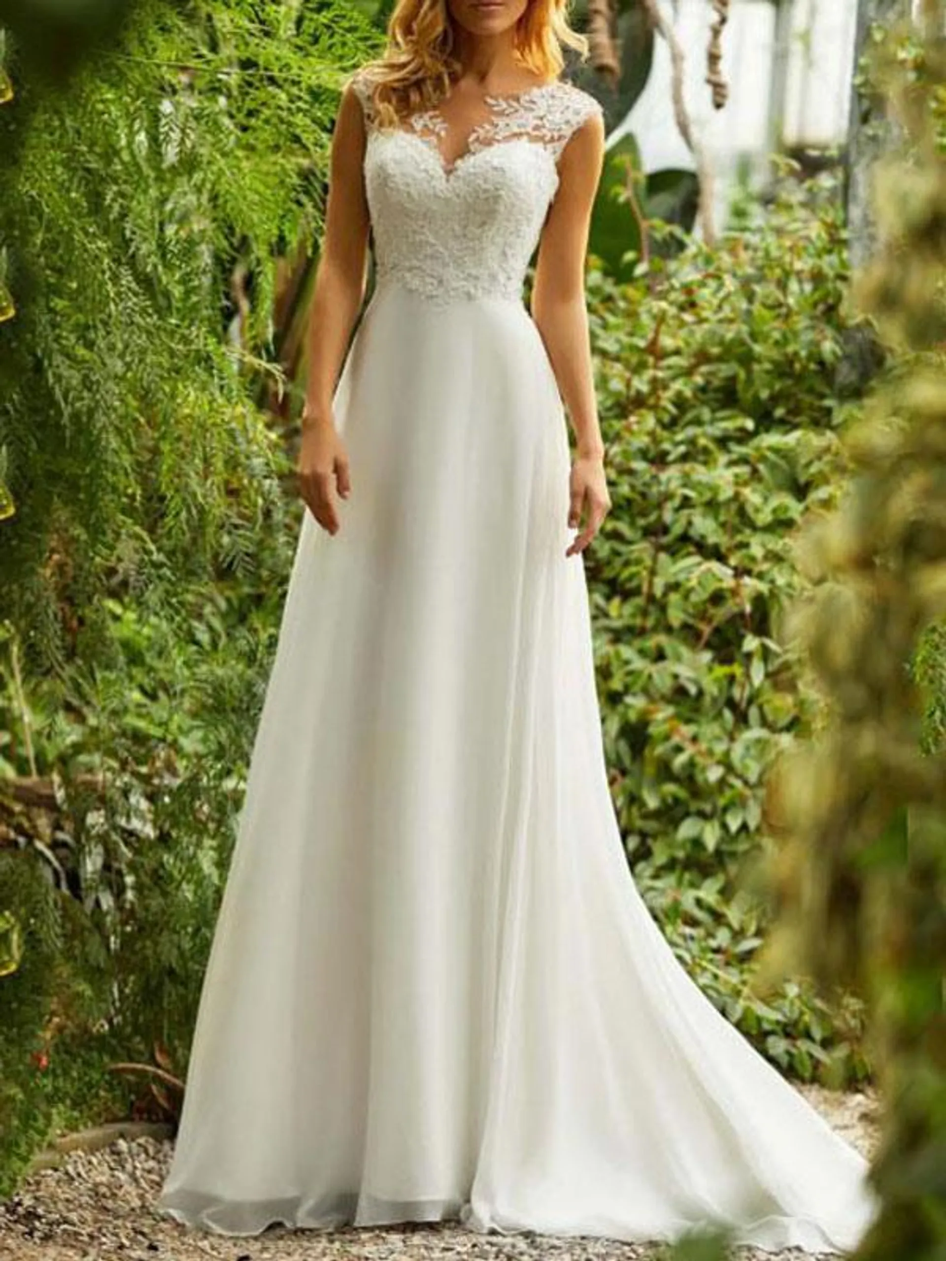 Vestidos de novia simples 2024 Chiffon Linea A Cuello en V Sin mangas Vestidos de novia con cuentas de encaje con cola larga