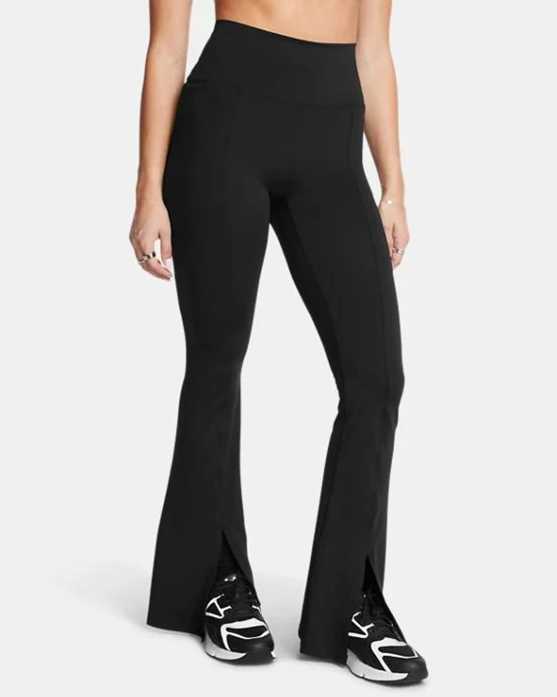 Pantalón UA Meridian Kick Flare para mujer