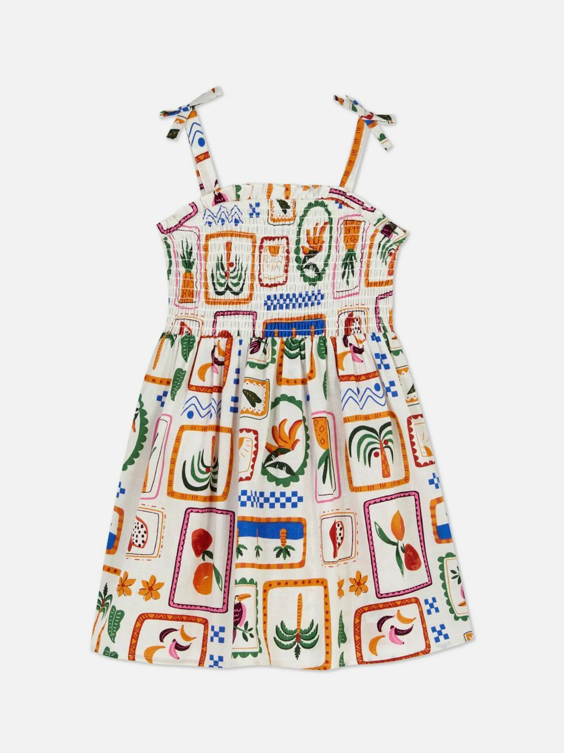 Vestido fruncido con volantes