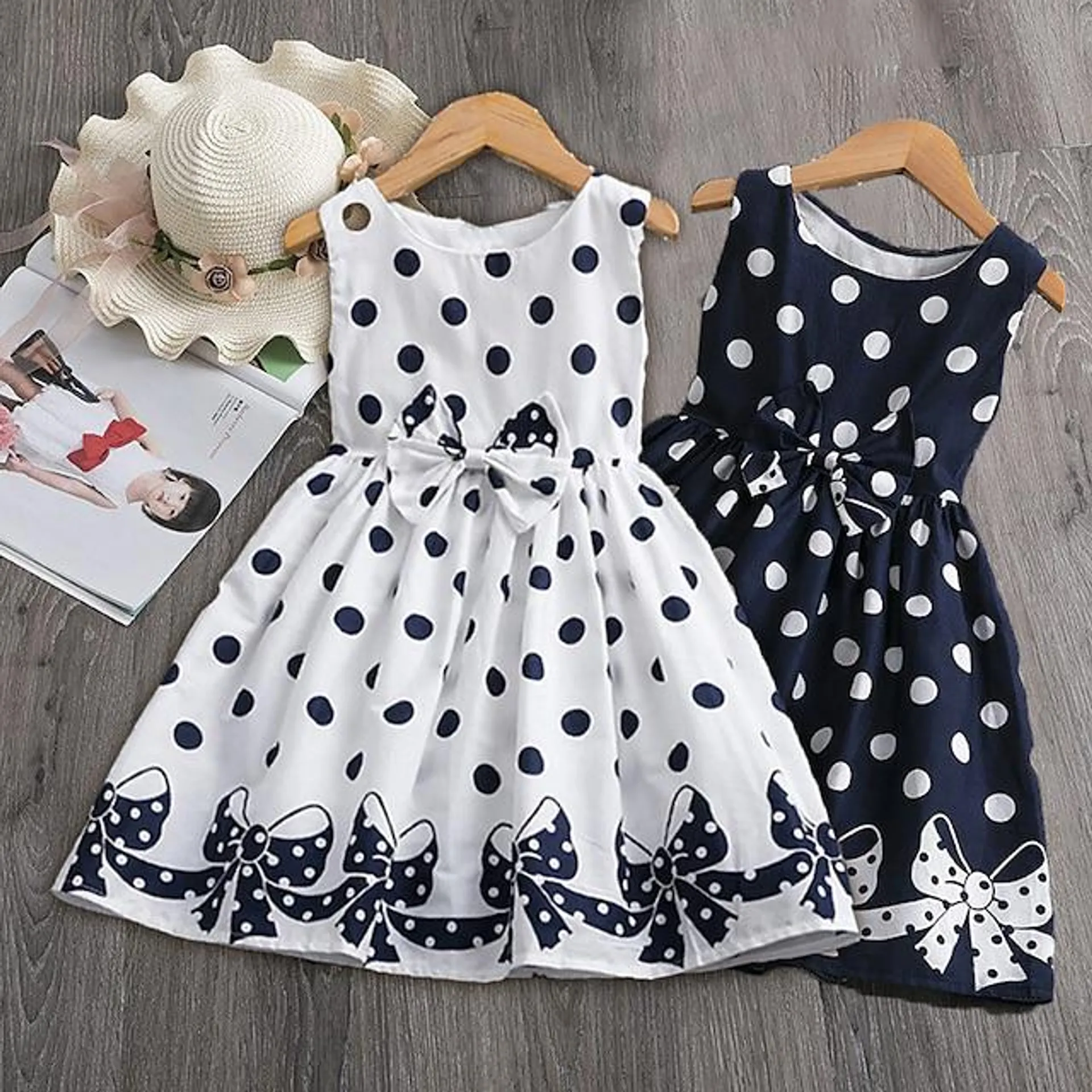 Vestido retro de lunares para niñas, adornos de encaje, estampado, azul, blanco, hasta la rodilla, vestidos sin mangas, verano, ajuste regular, 3-12 años