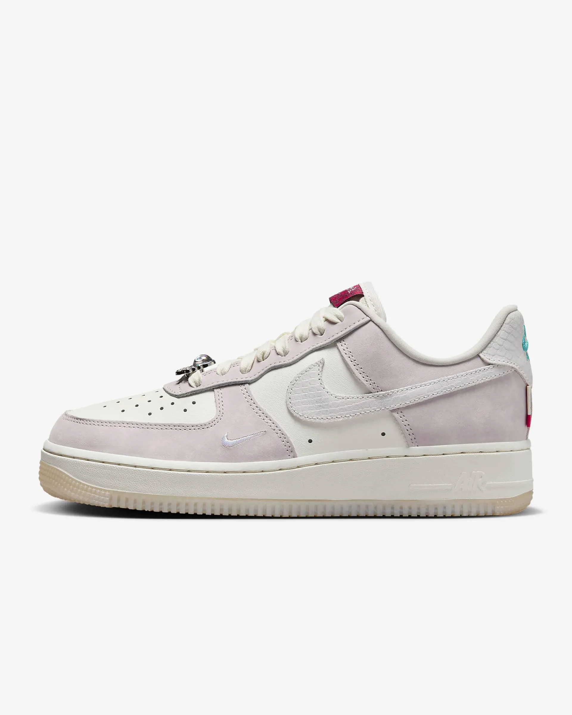 Nike Air Force 1 ’07 LX