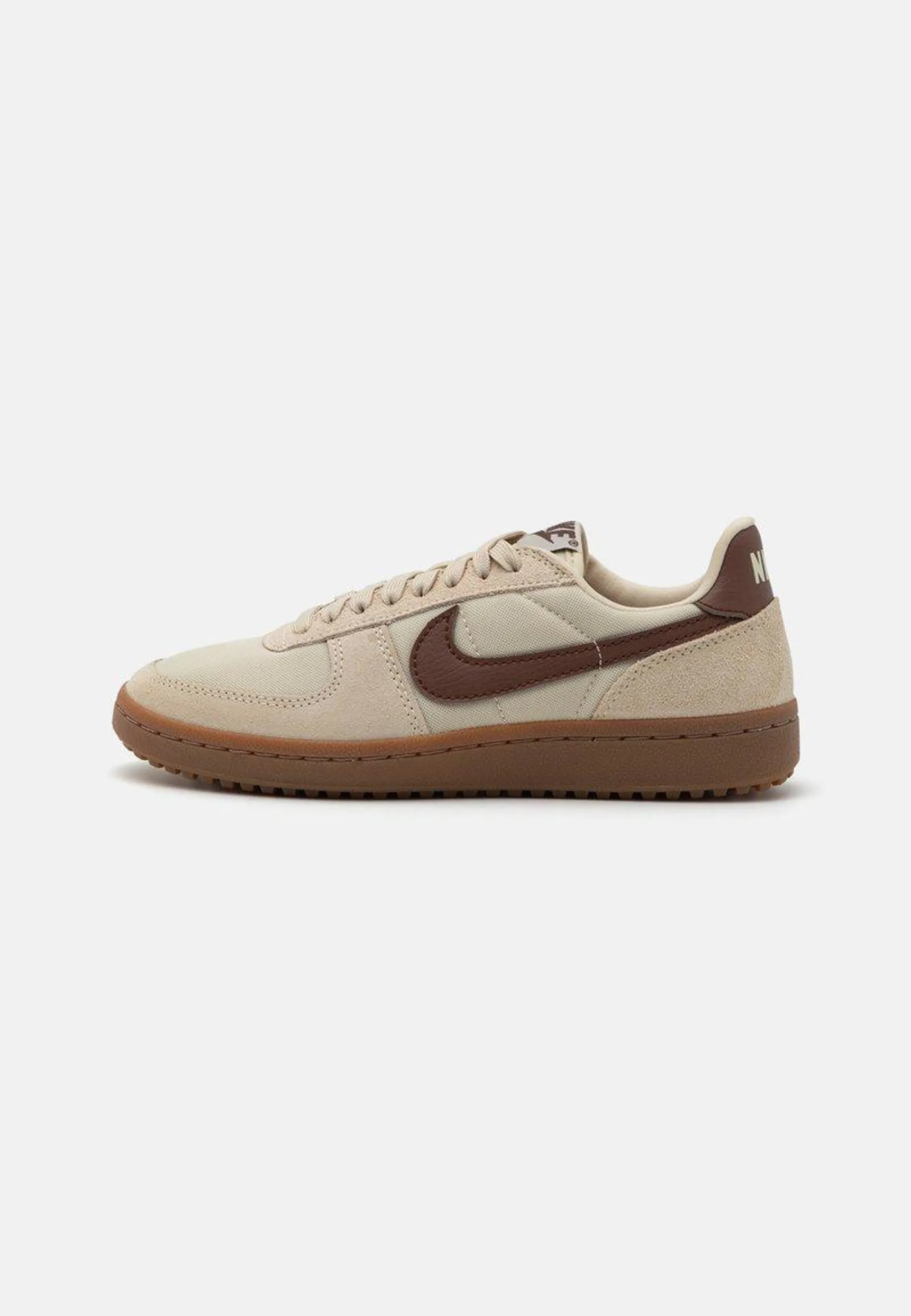 FIELD GENERAL - Zapatillas