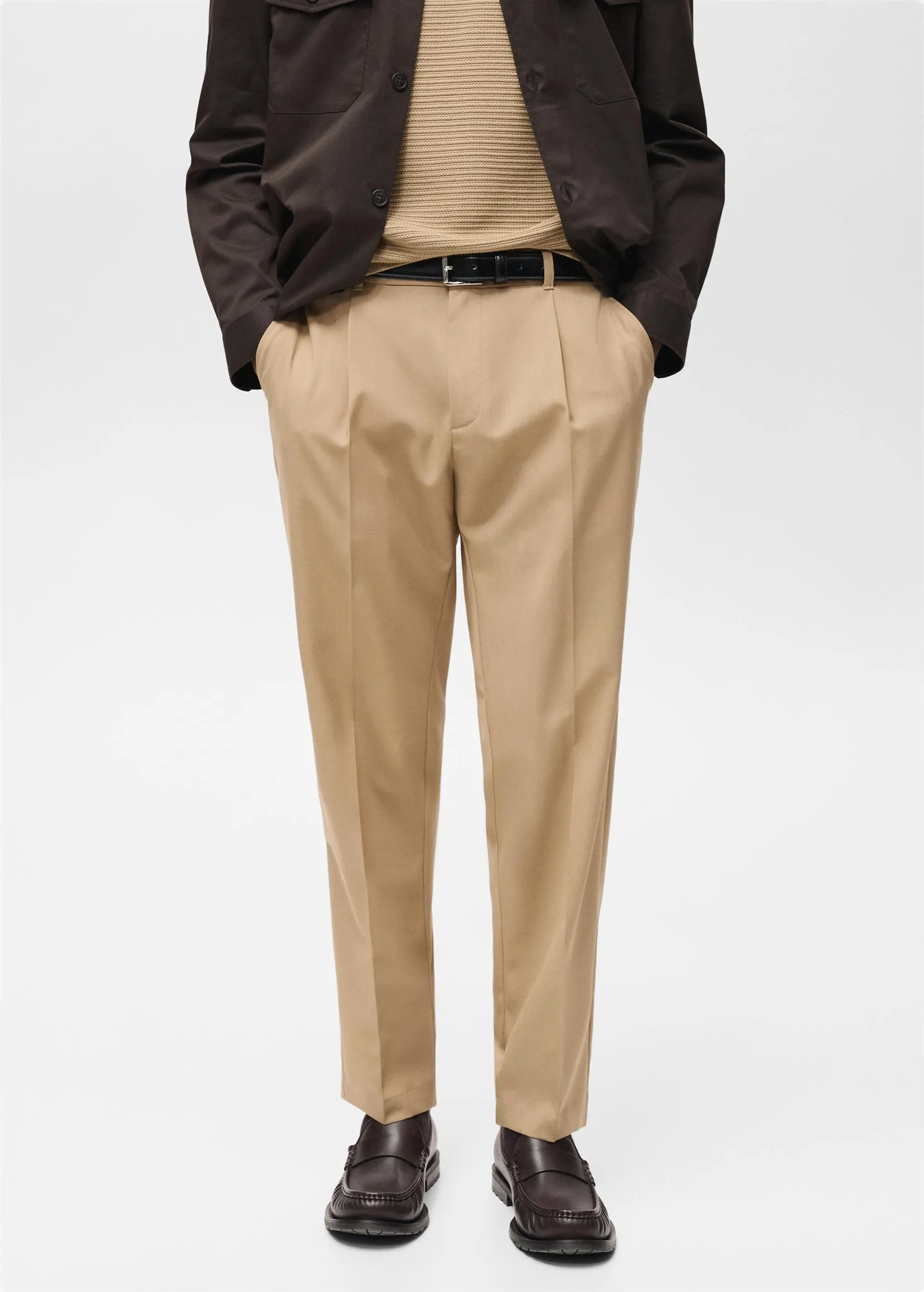 Pantalón lana fría slim fit pinzas