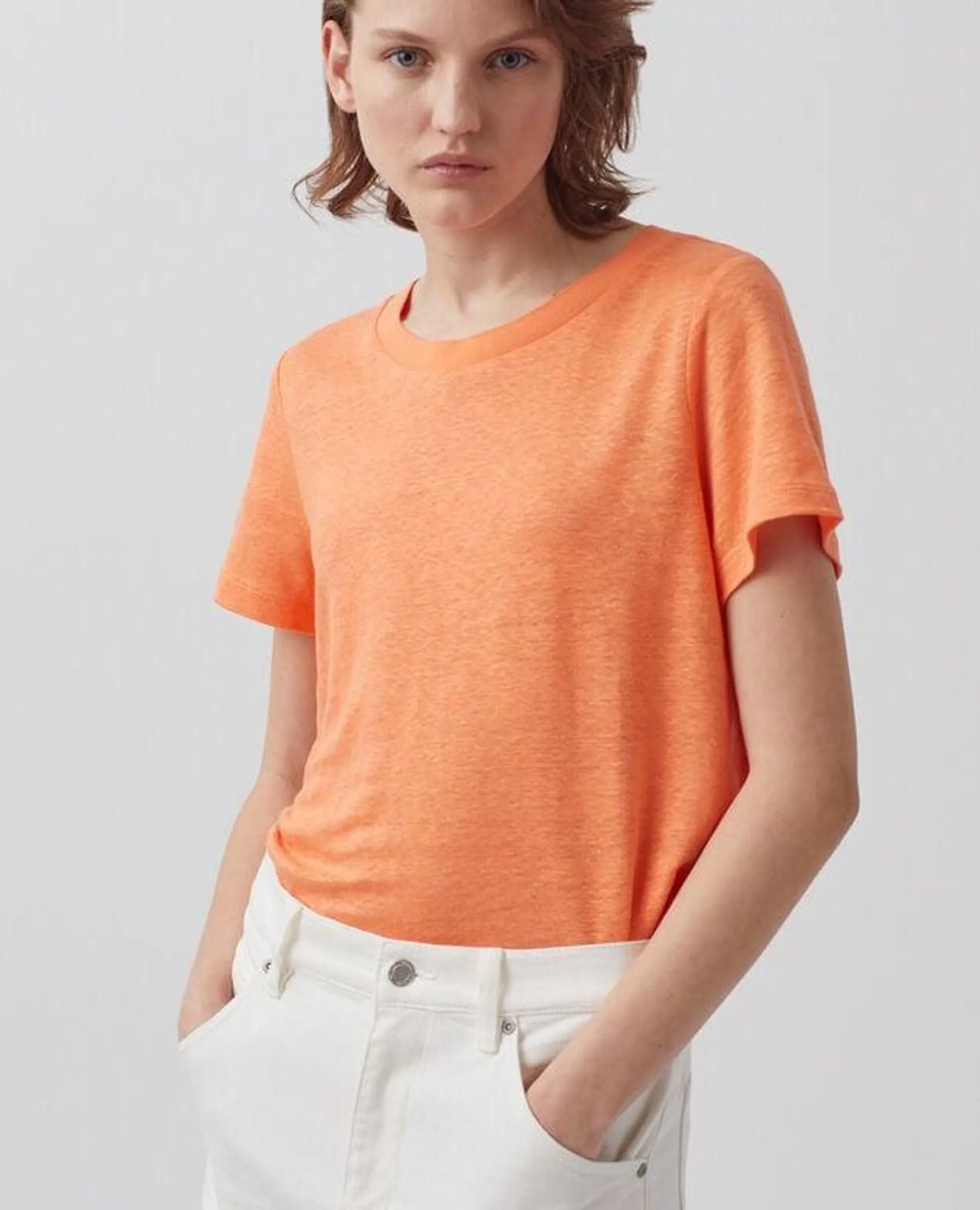 AMANDINE - Camiseta con cuello redondo de lino solid corail orange
