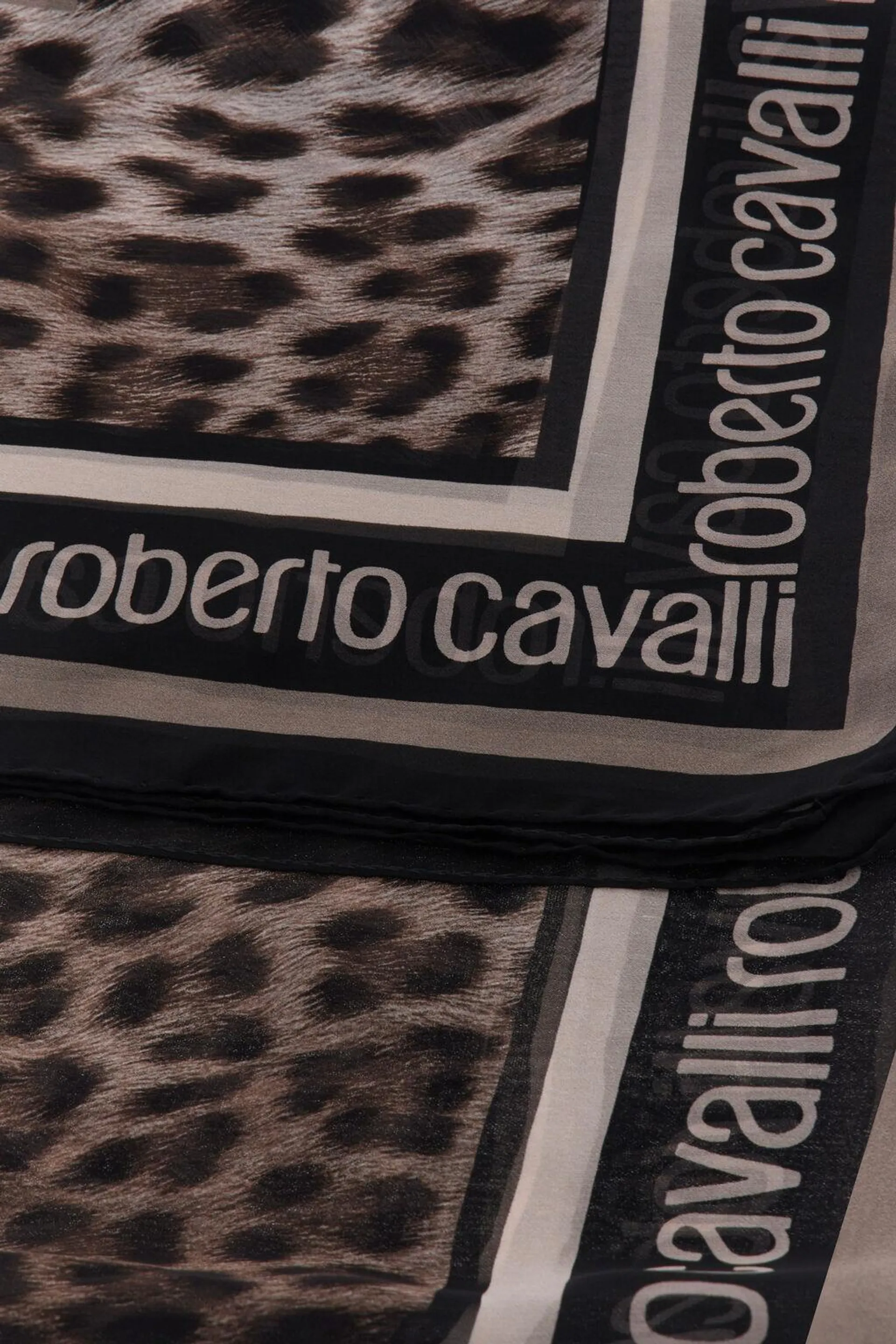 Roberto Cavalli shawl with Giaguaro Heritage print