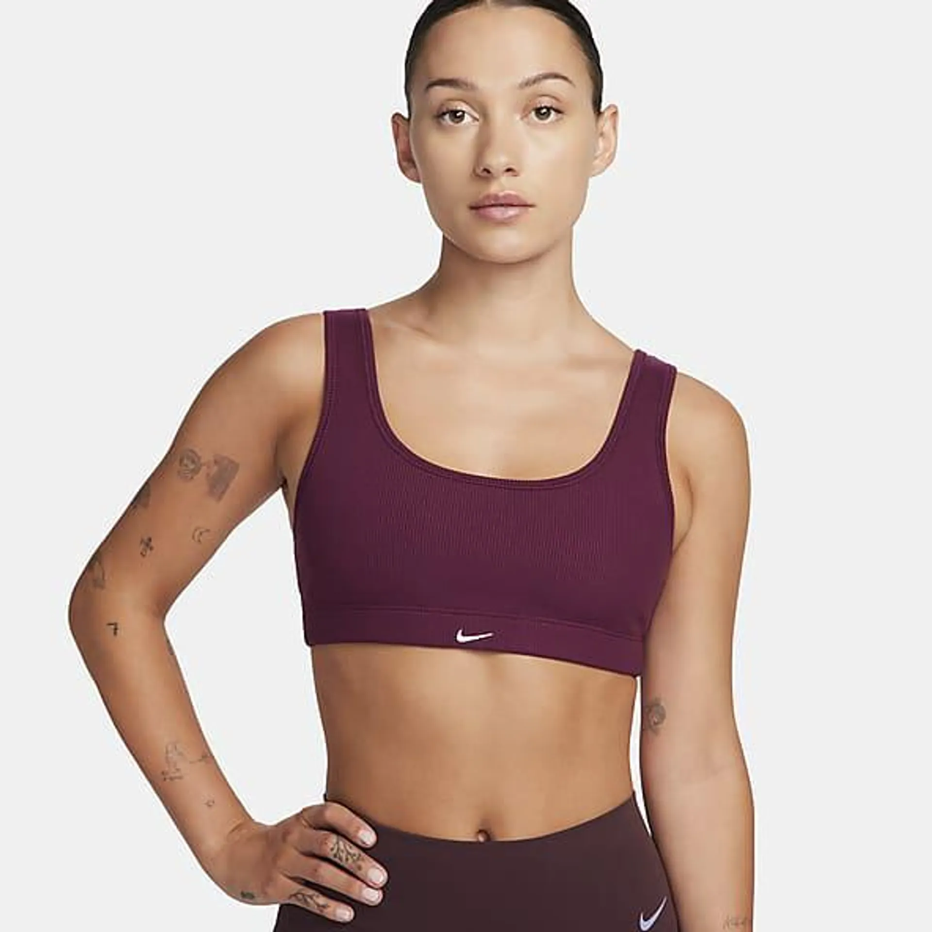 Nike Alate All U