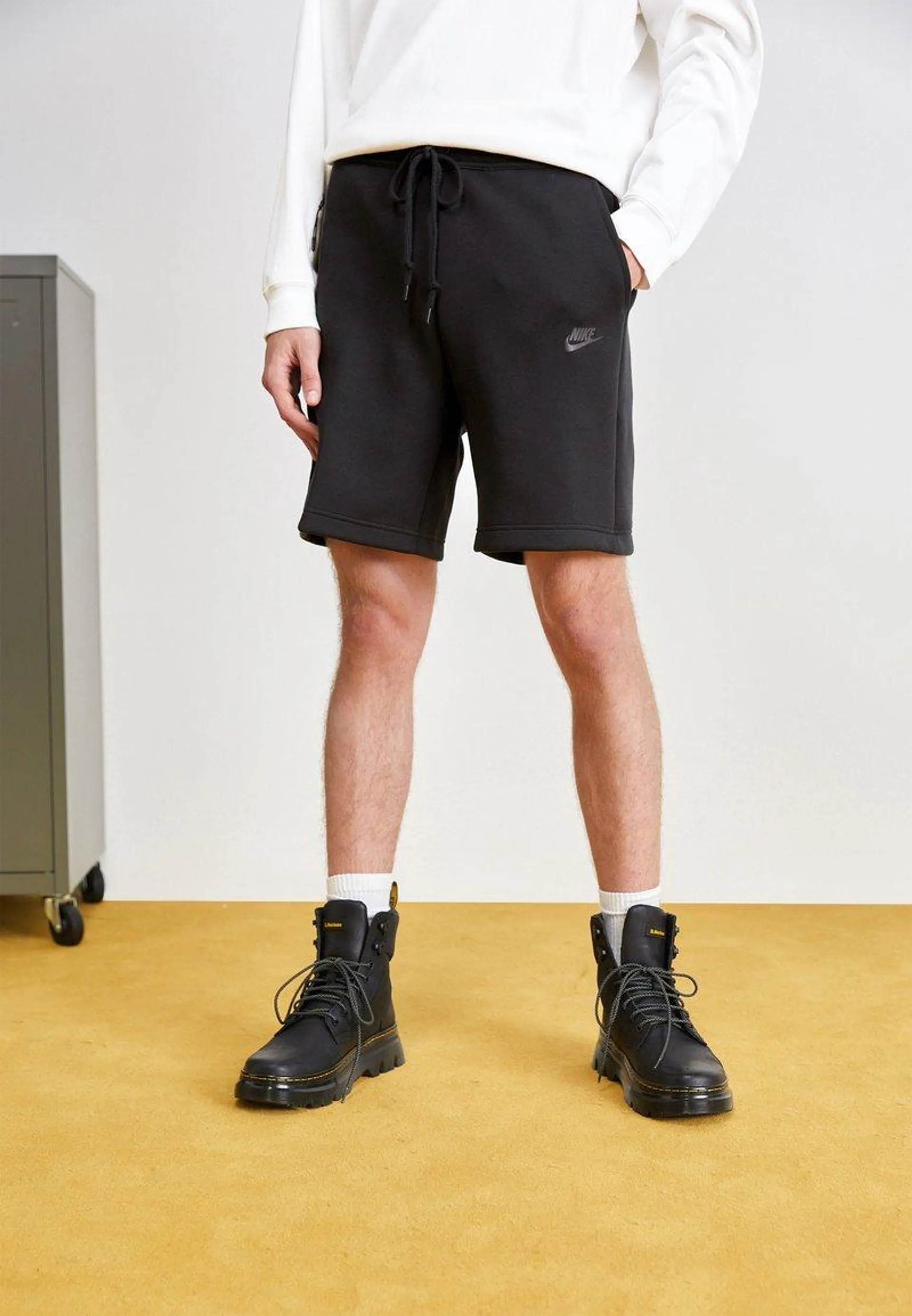 Pantalones deportivos - black