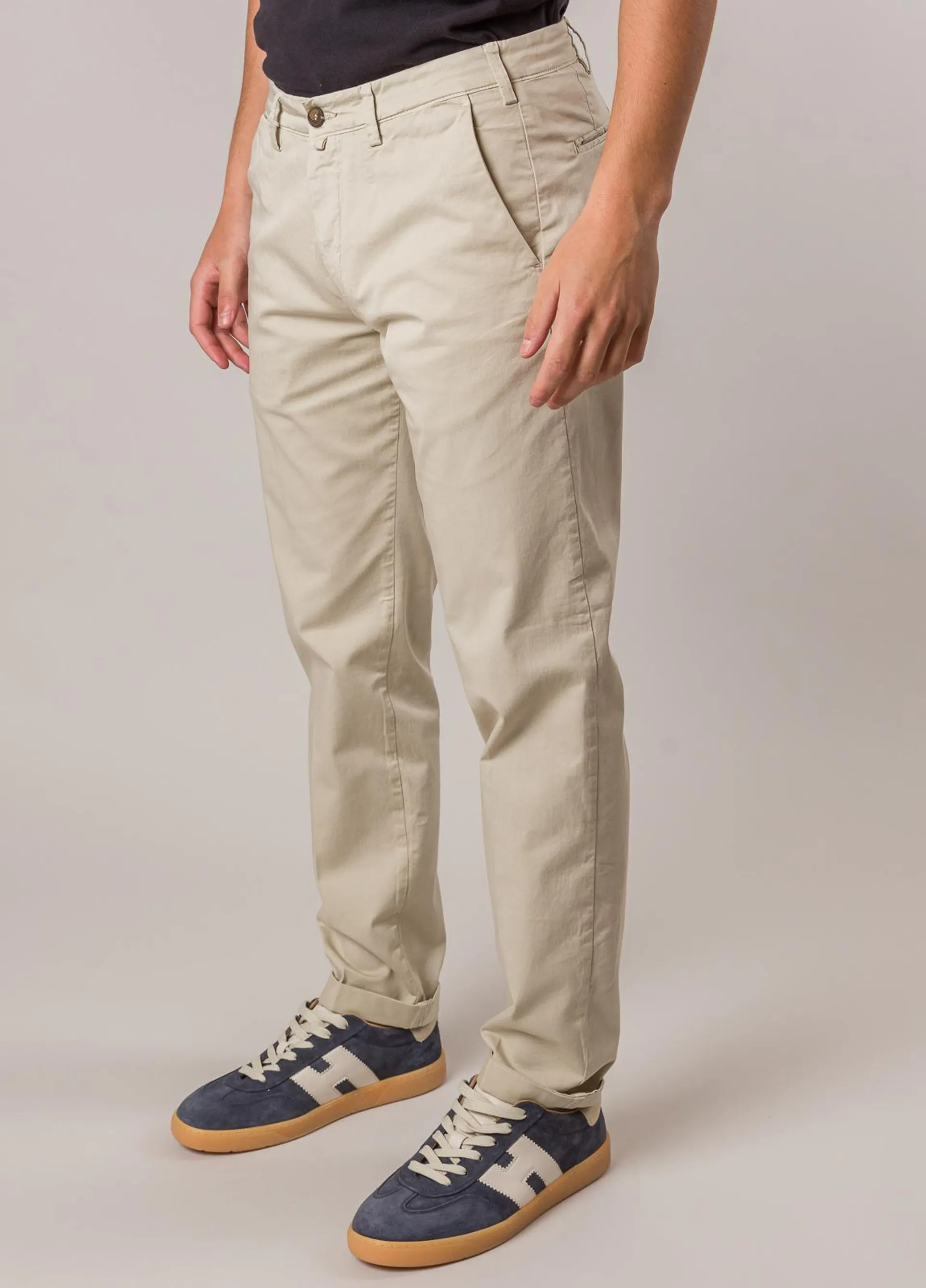 Pantalón chino FUREST COLECCION gabardina beige