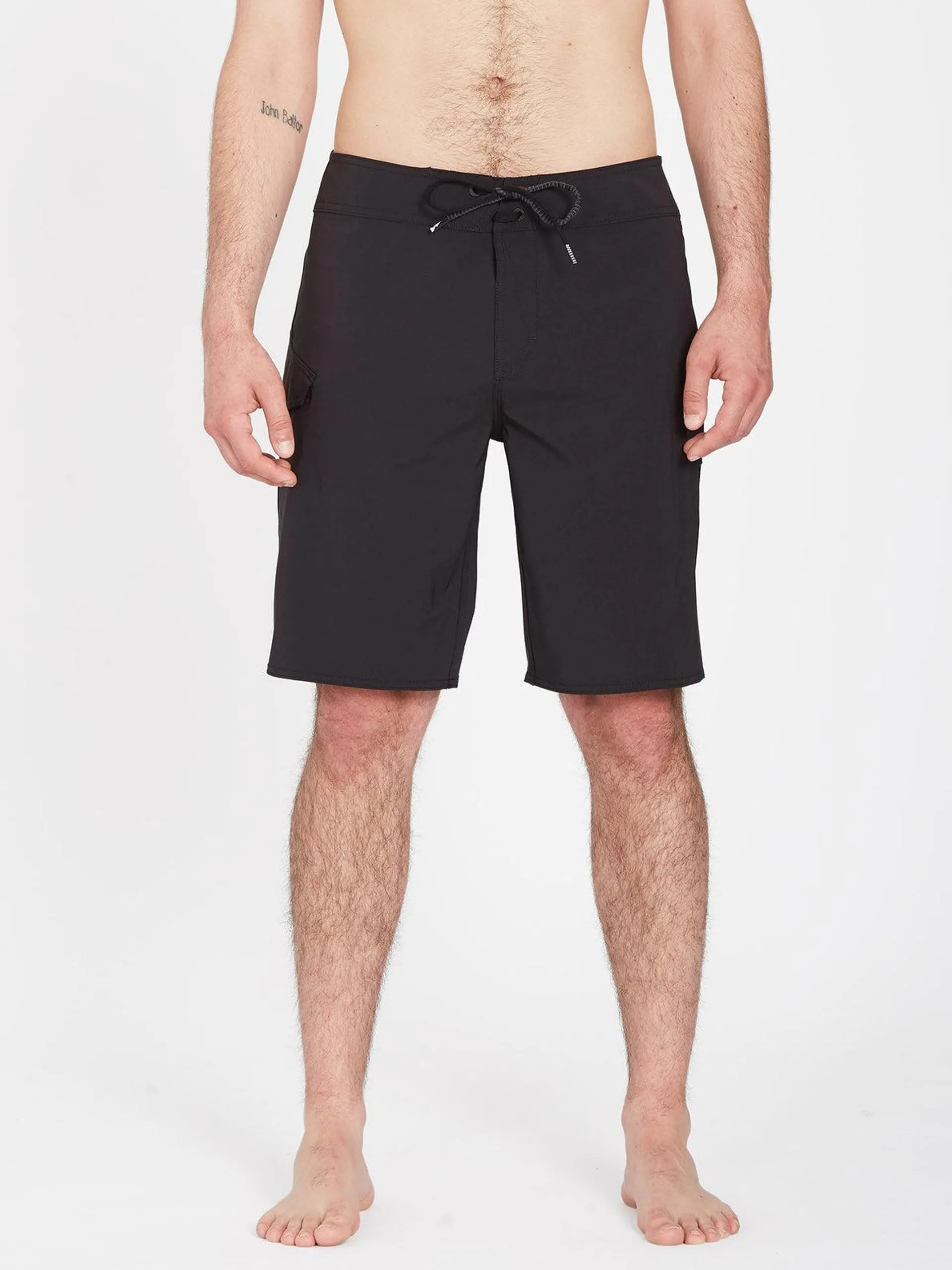 Lido Solid Mod 20" Boardshort - BLACK