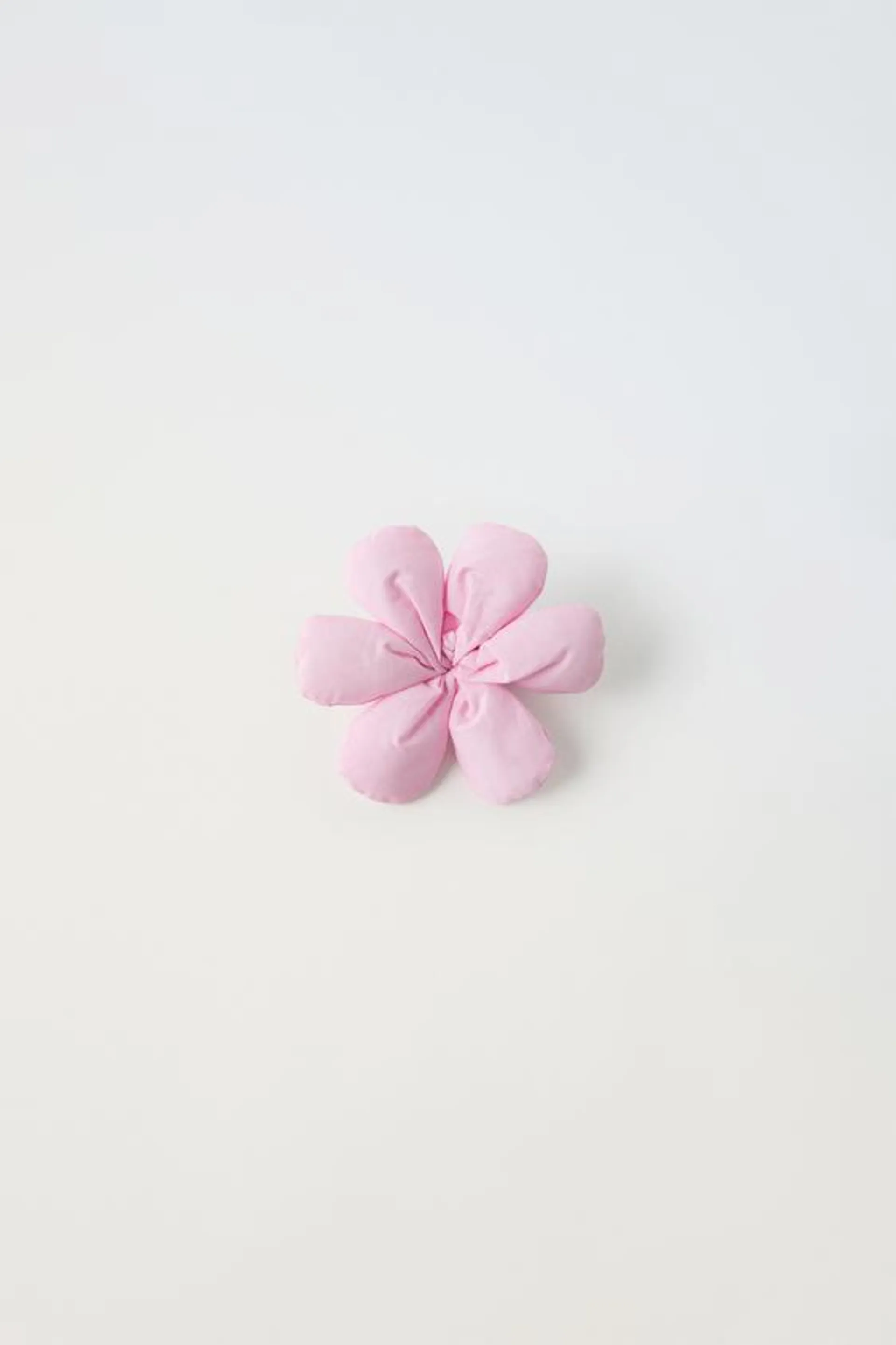 PADDED FLOWER HAIR TIE