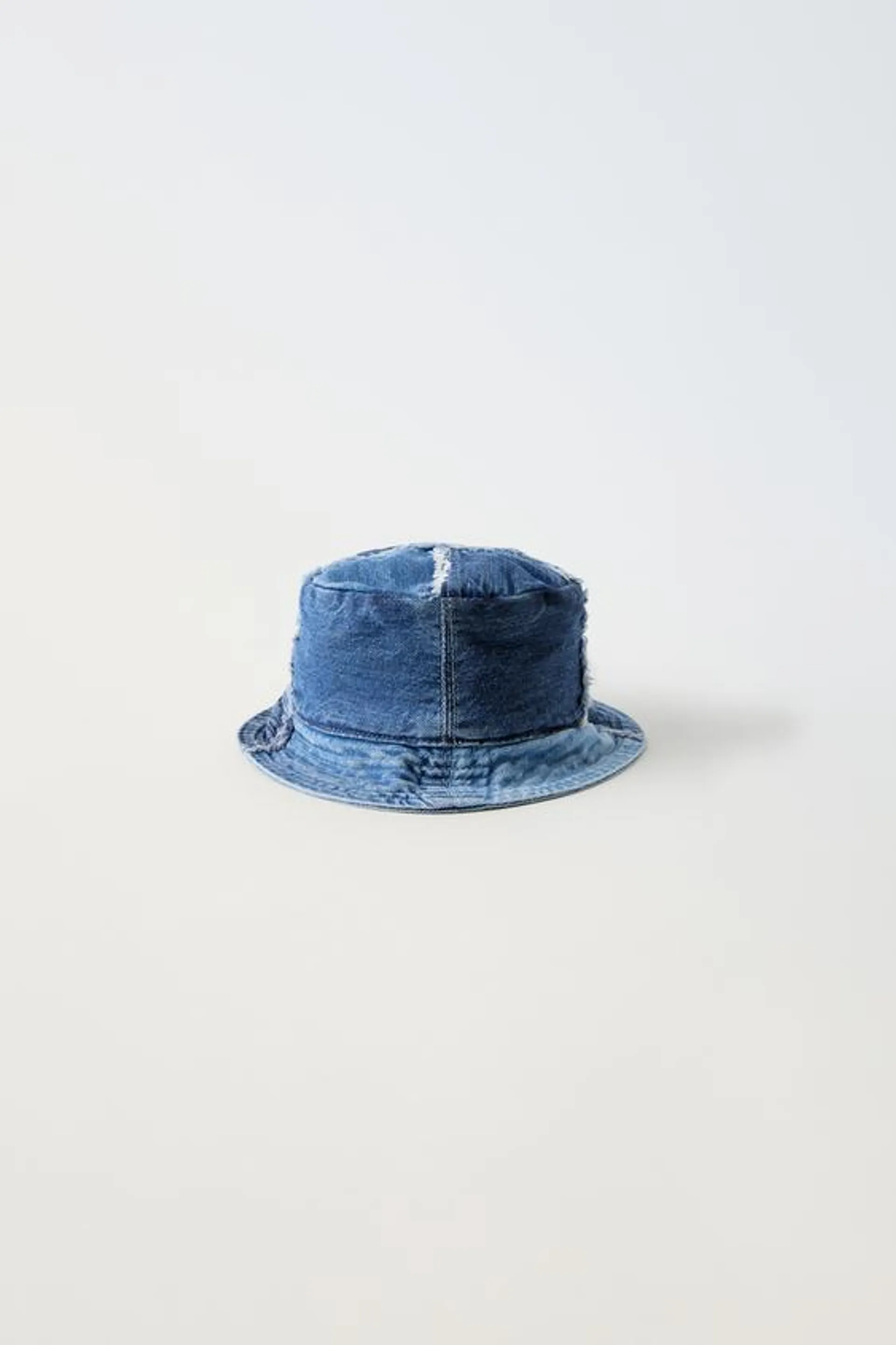 DENIM PATCHED BUCKET HAT