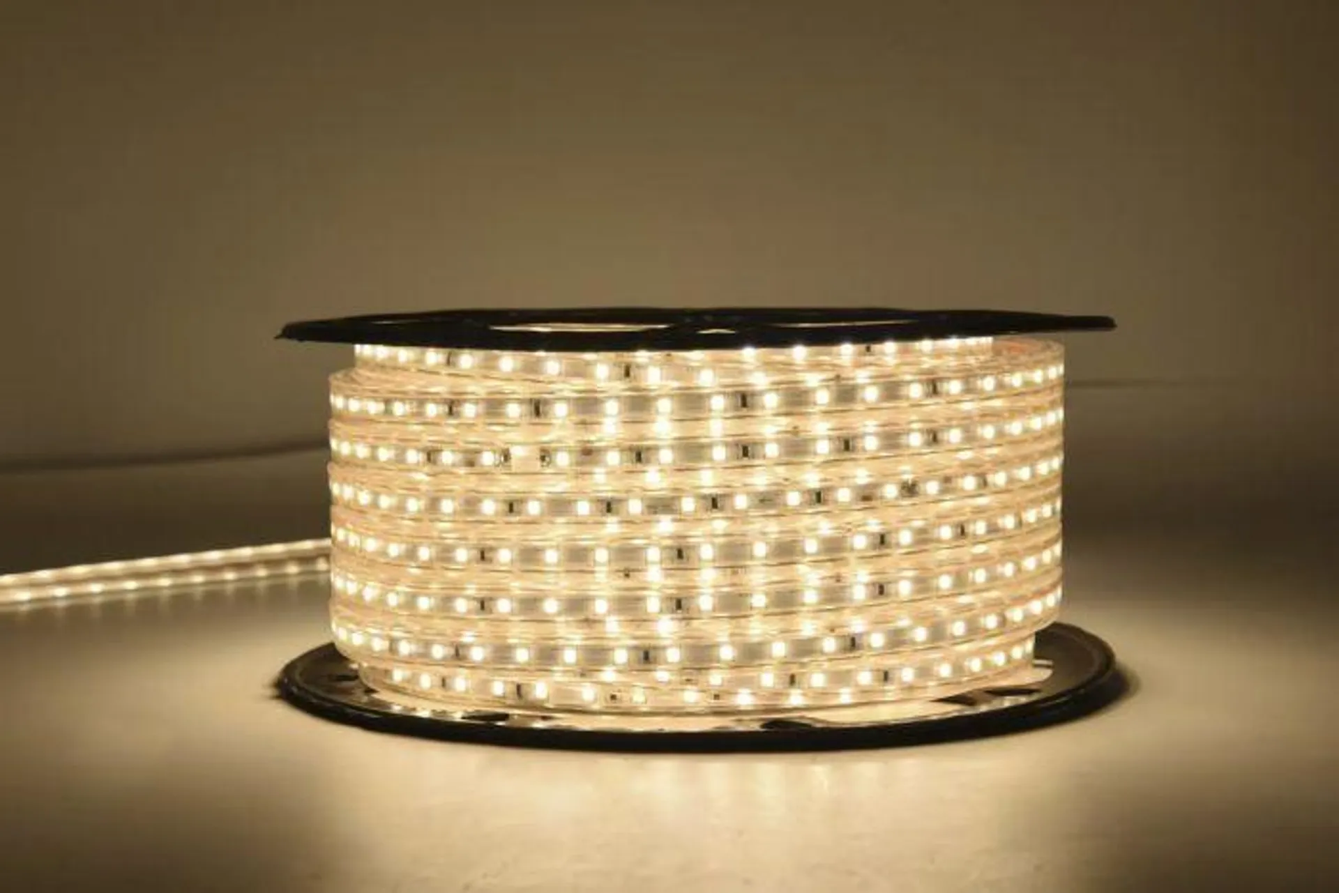 LED-valonauha Opal IP65 25 m