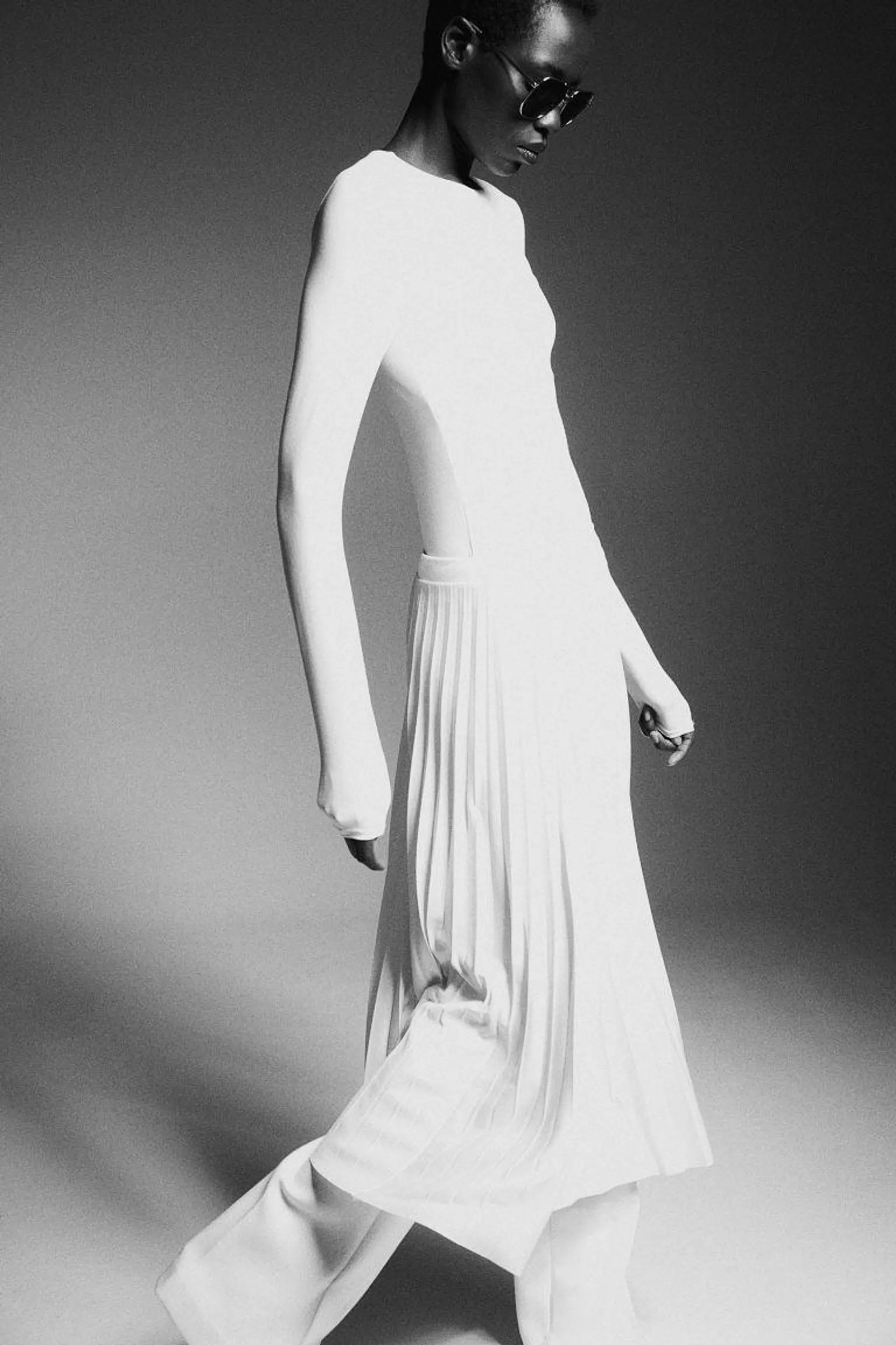 Pleated skirt