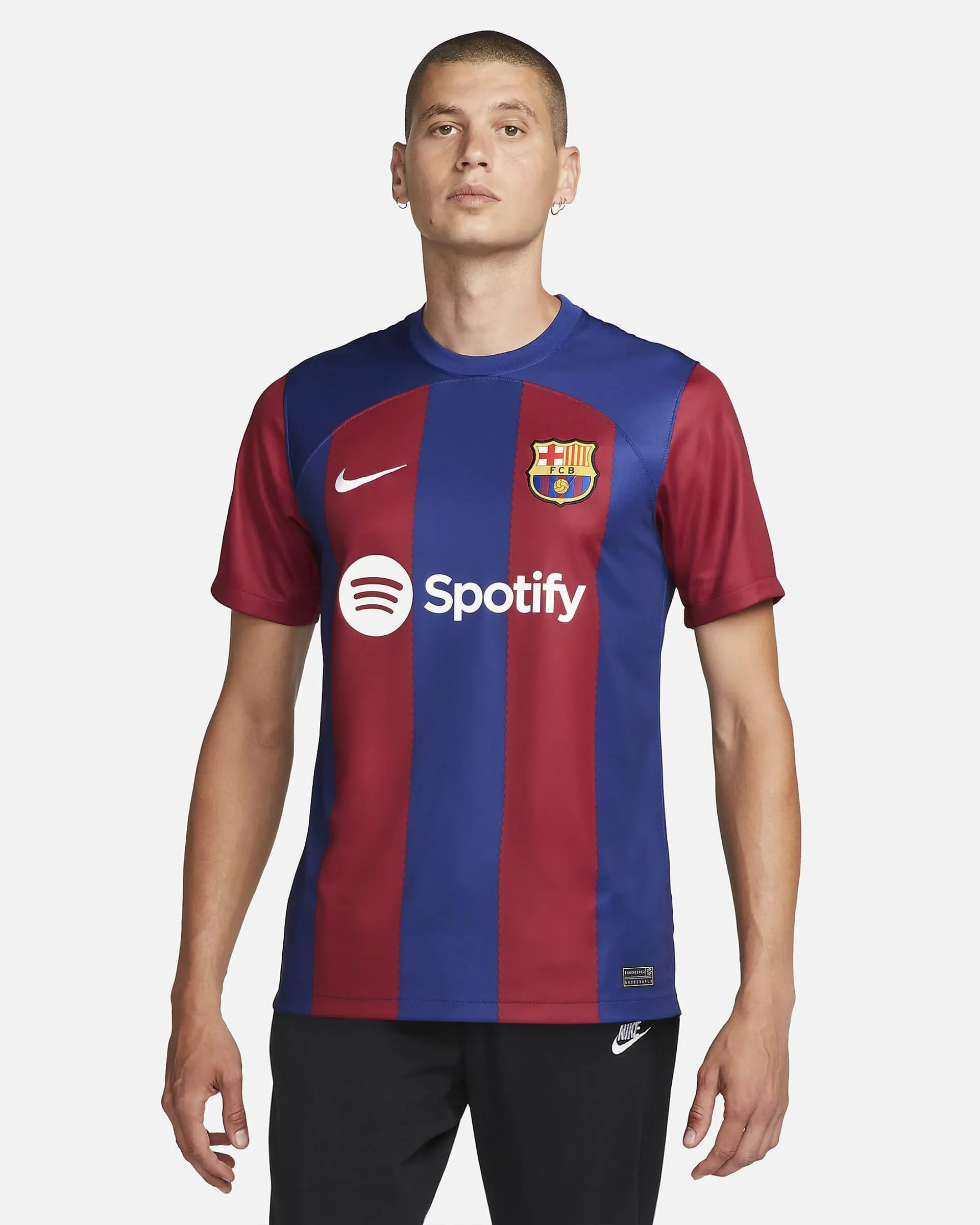 Equipamento principal Stadium FC Barcelona 2023/24