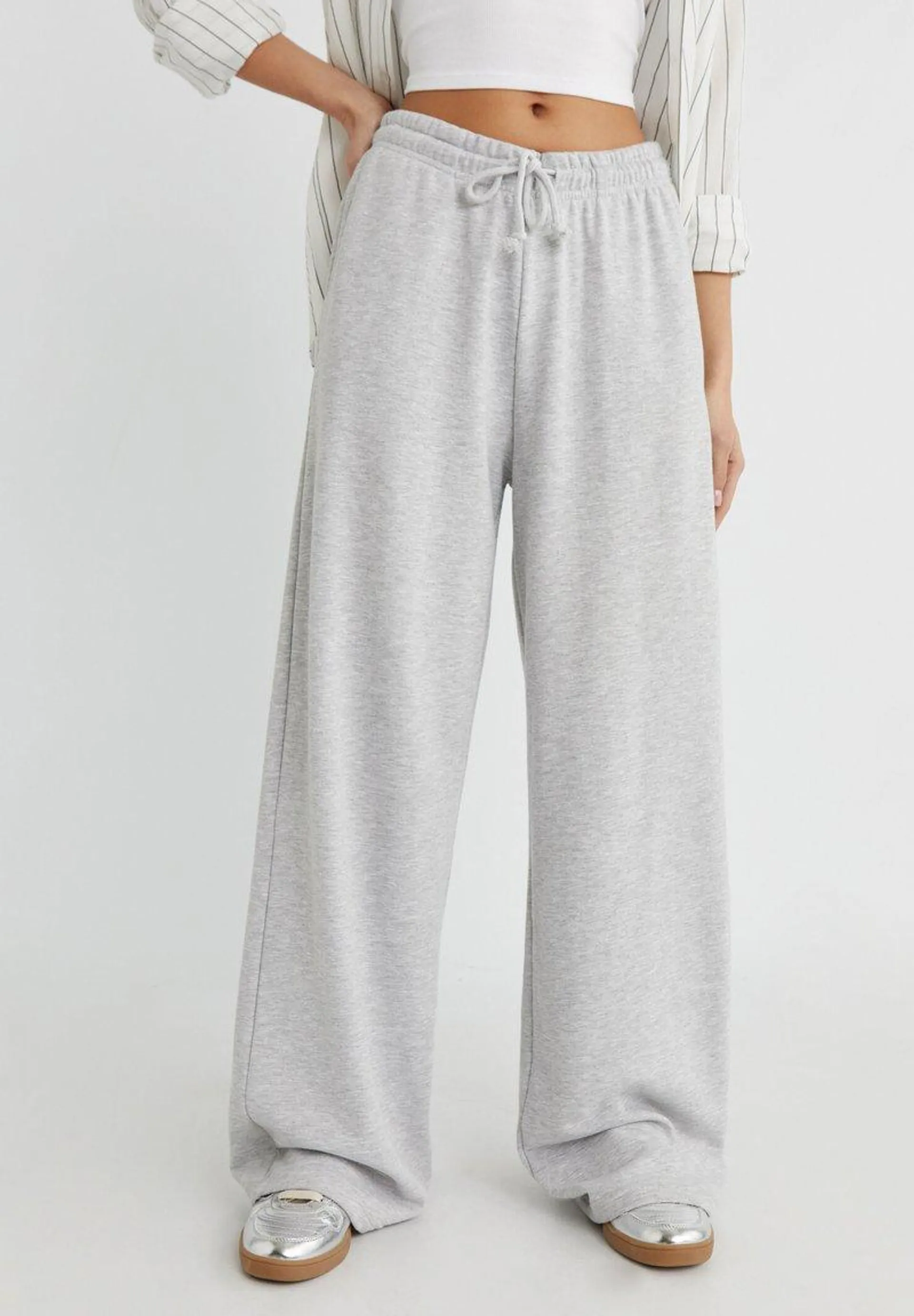 WIDE JOGGER - Pantalon de survêtement - light grey