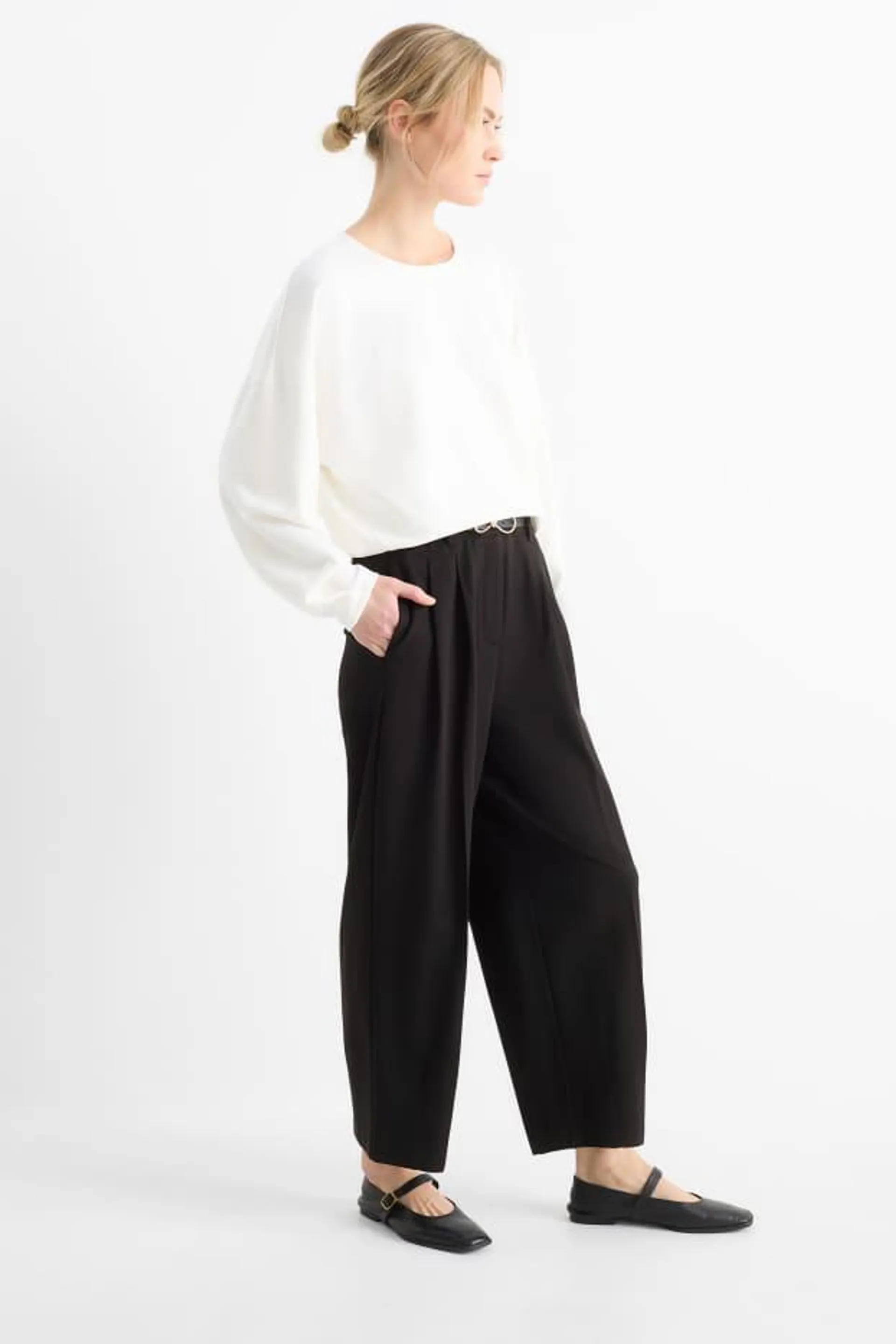 Cloth trousers with belt - high waist - wide leg