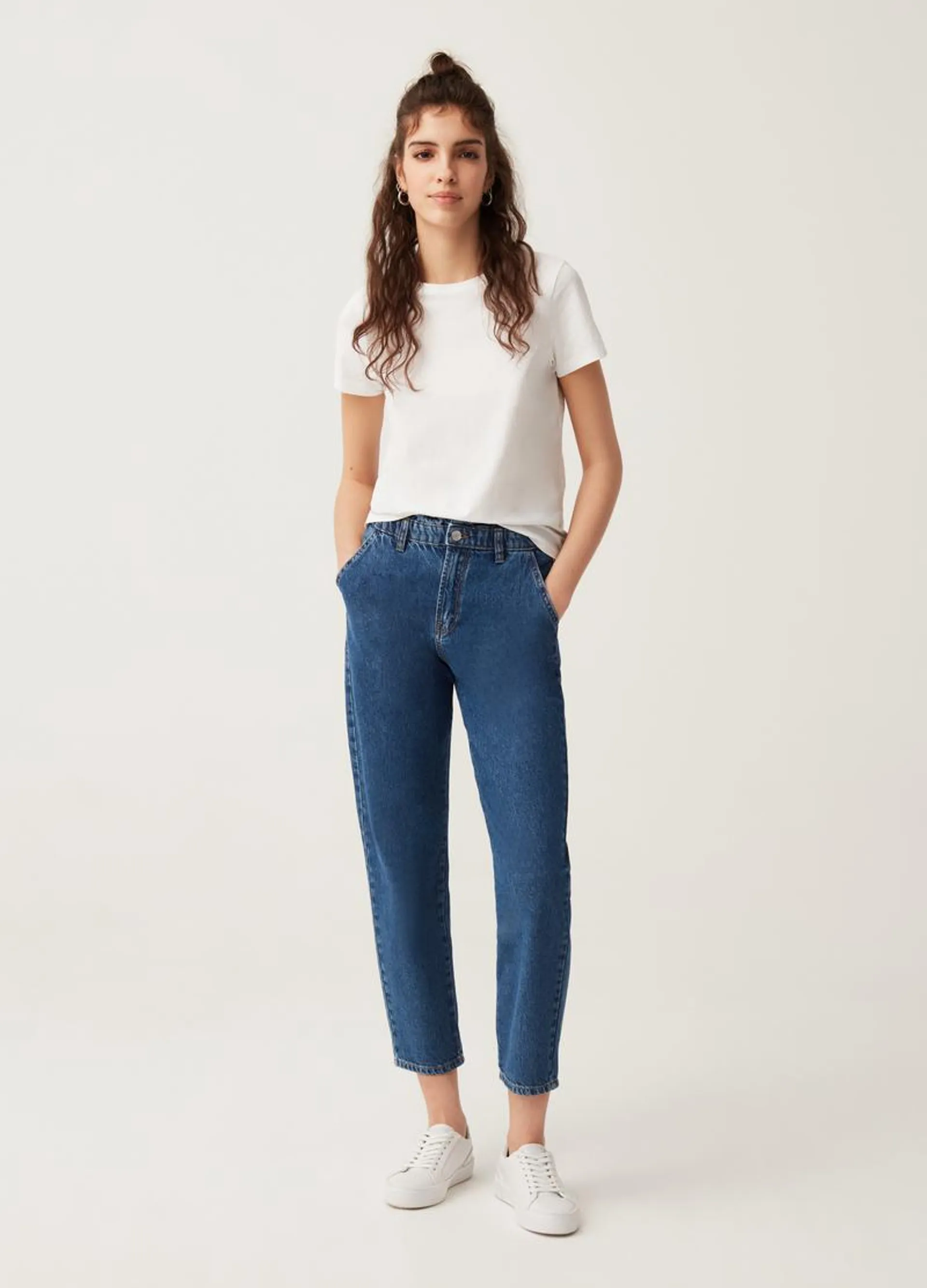 Slouchy-fit cropped jeans