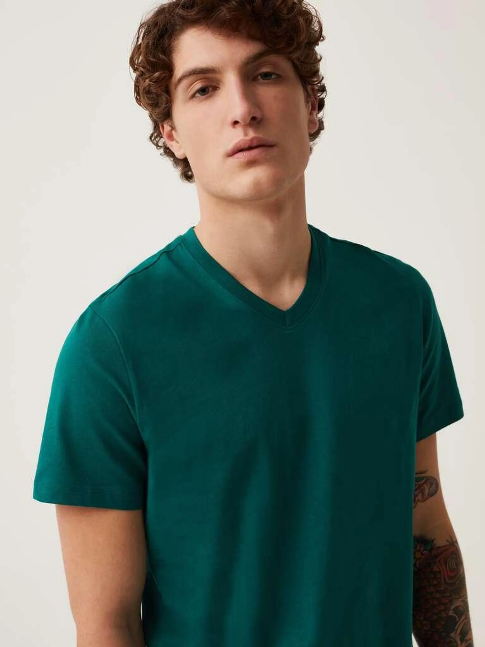 T-shirt in cotone bio con scollo a V Vert sarcelle