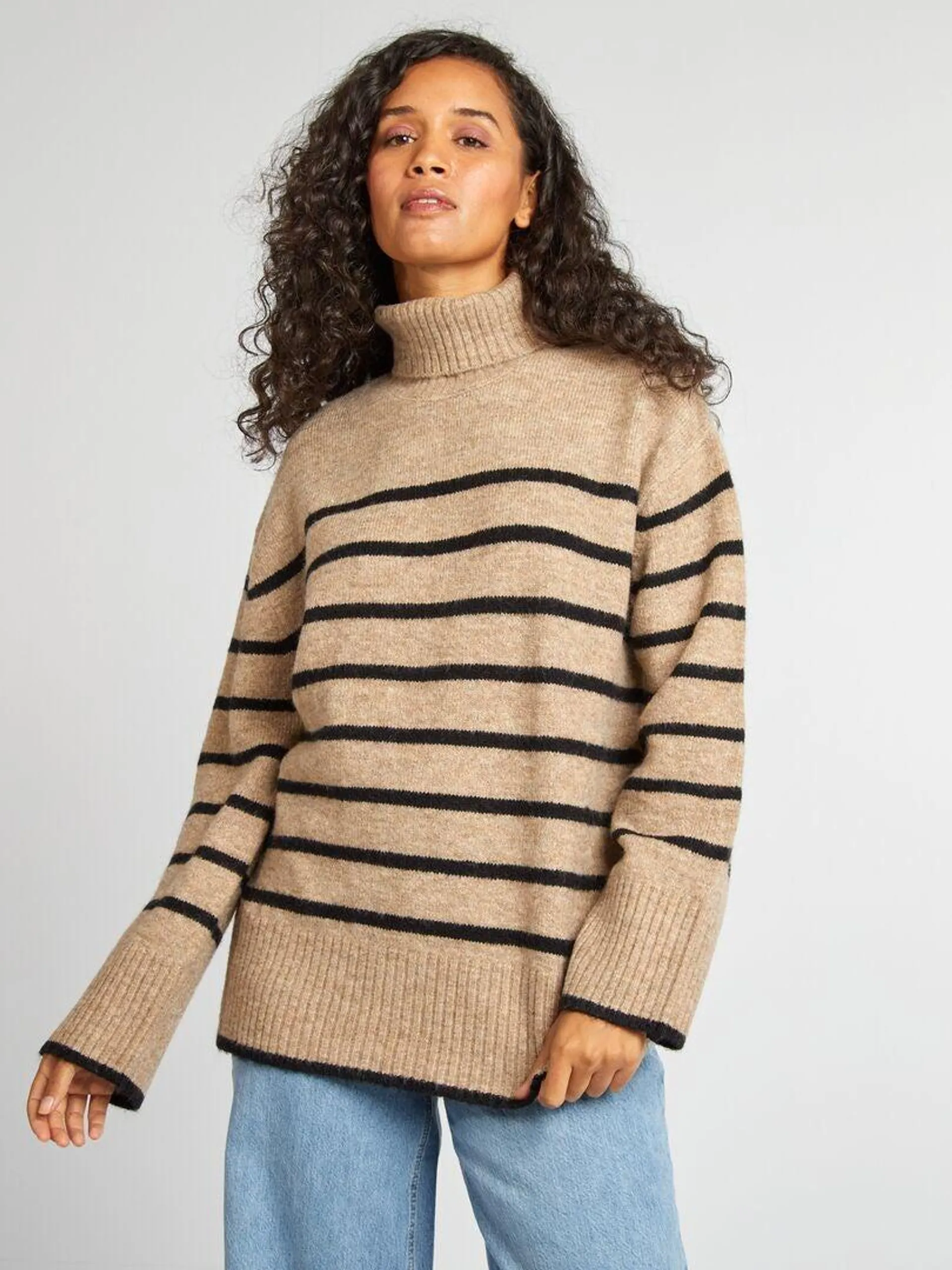 Pull en maille à col montant - Beige/noir