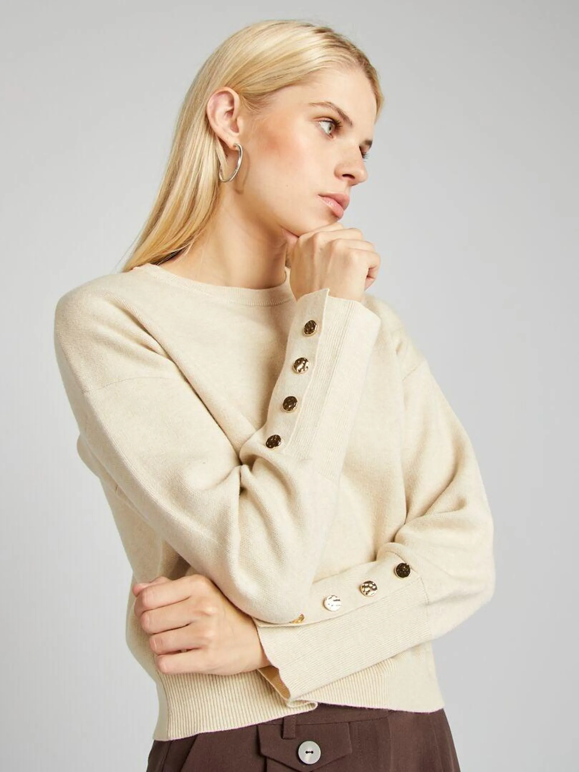 Pull à col rond avec boutons aux manches - Beige