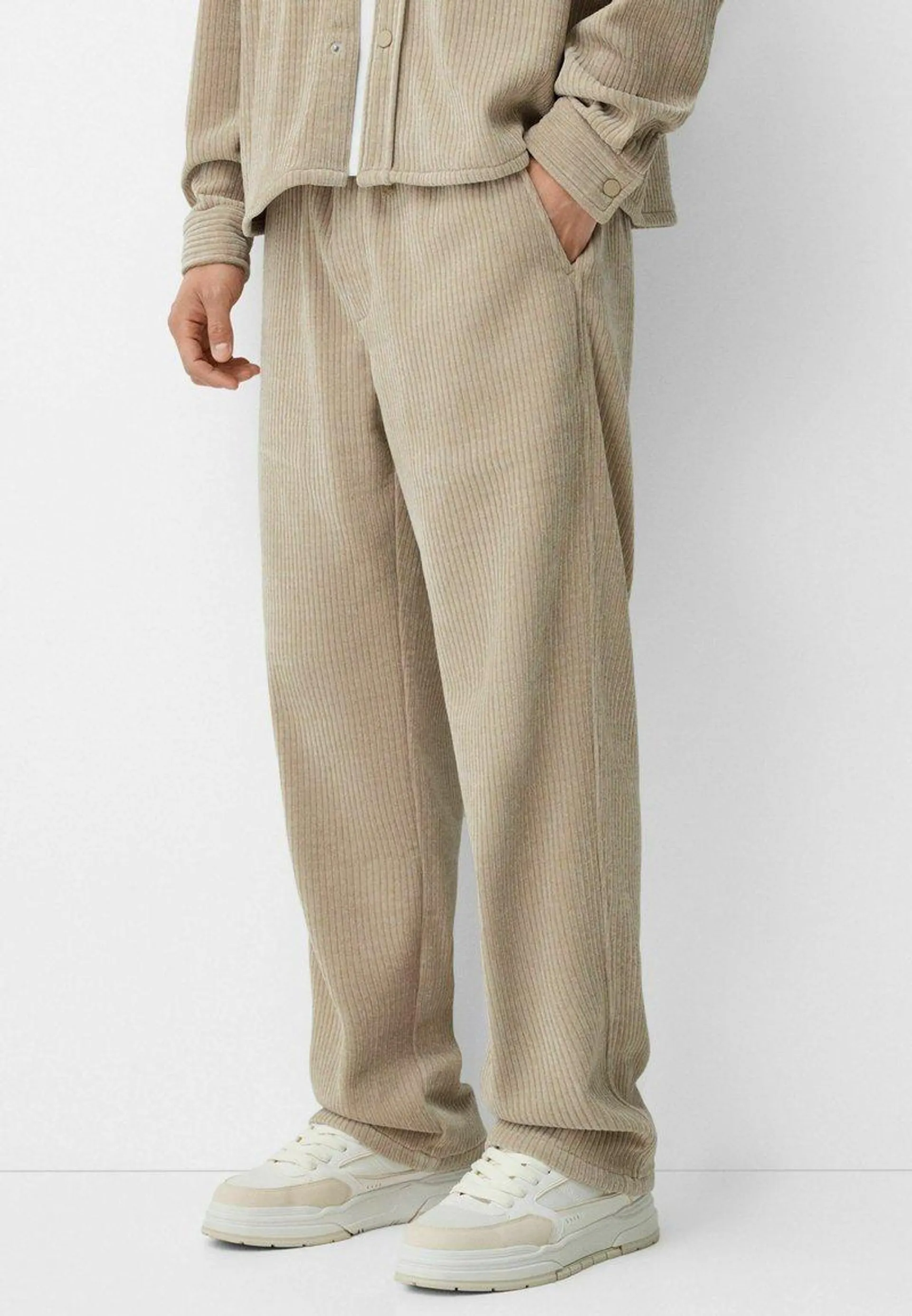 BAGGY - JOGGERS - Pantalon classique - sand