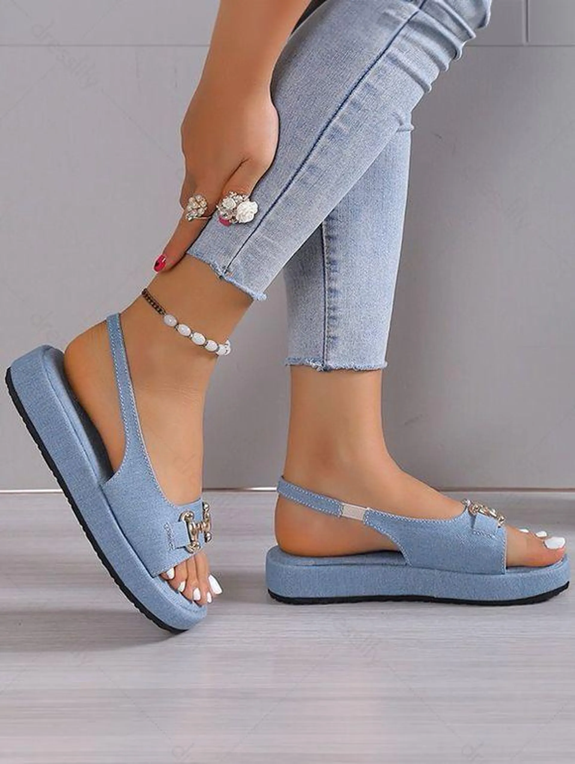 Plain Color Metal Decor Slingbacks Casual Sandals