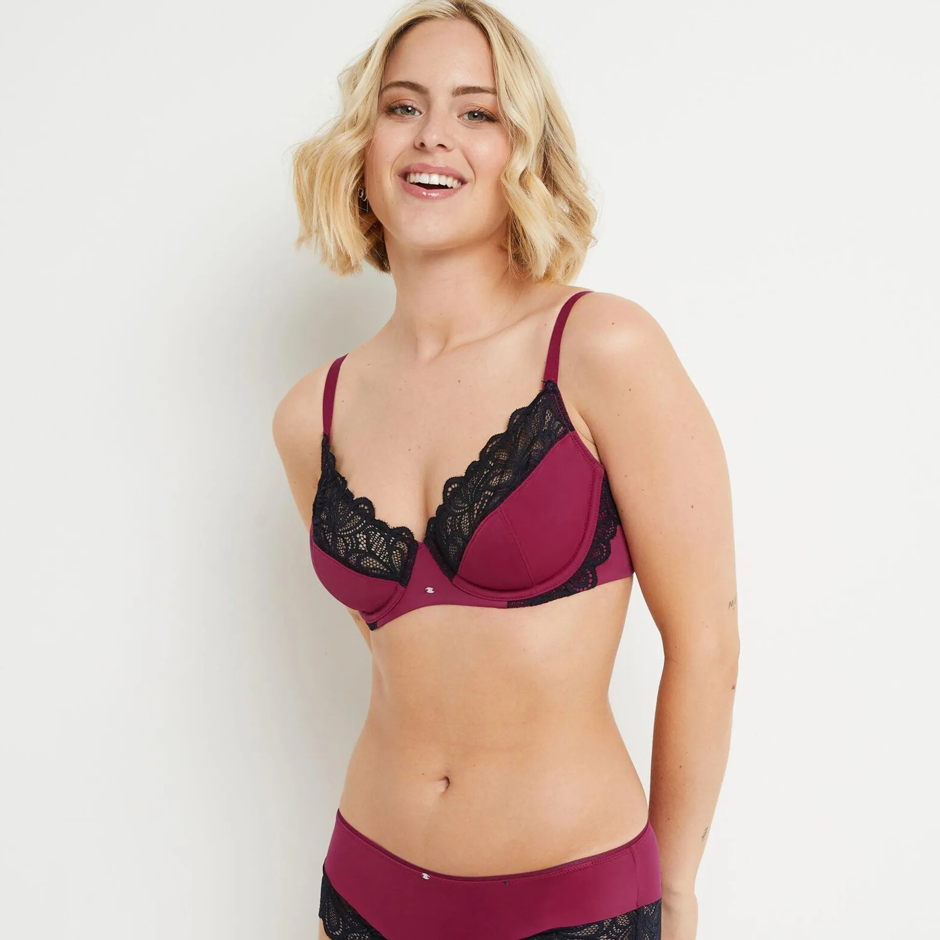 SOUTIEN-GORGE EMBOITANT PRUNE