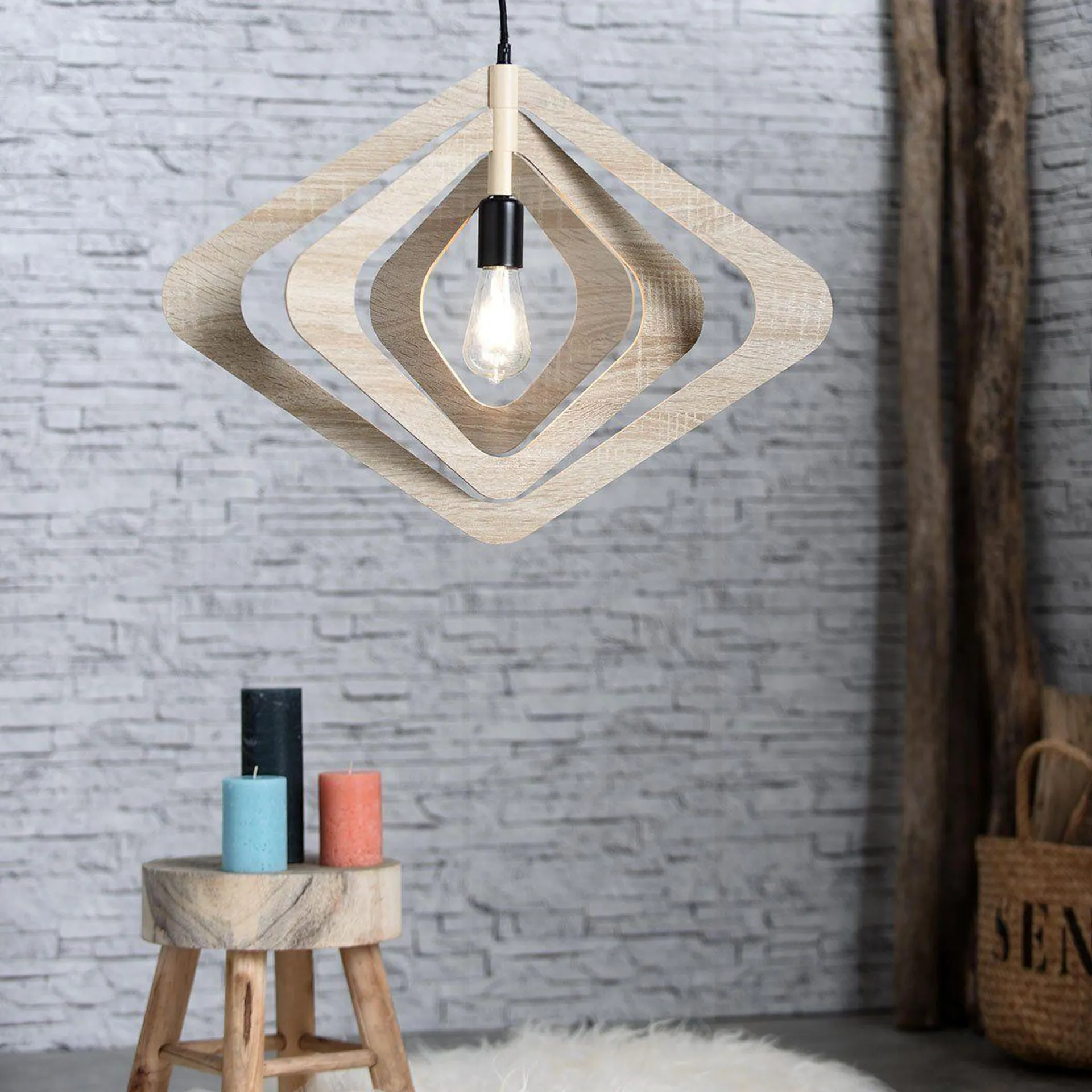 Suspension design KOTO en fibres de bois clair