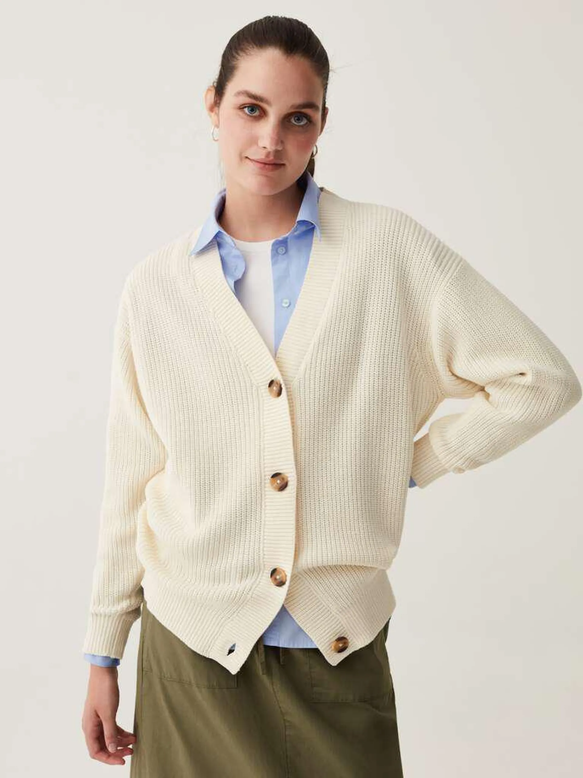 Cream White Cardigan with V neck and striped buttons