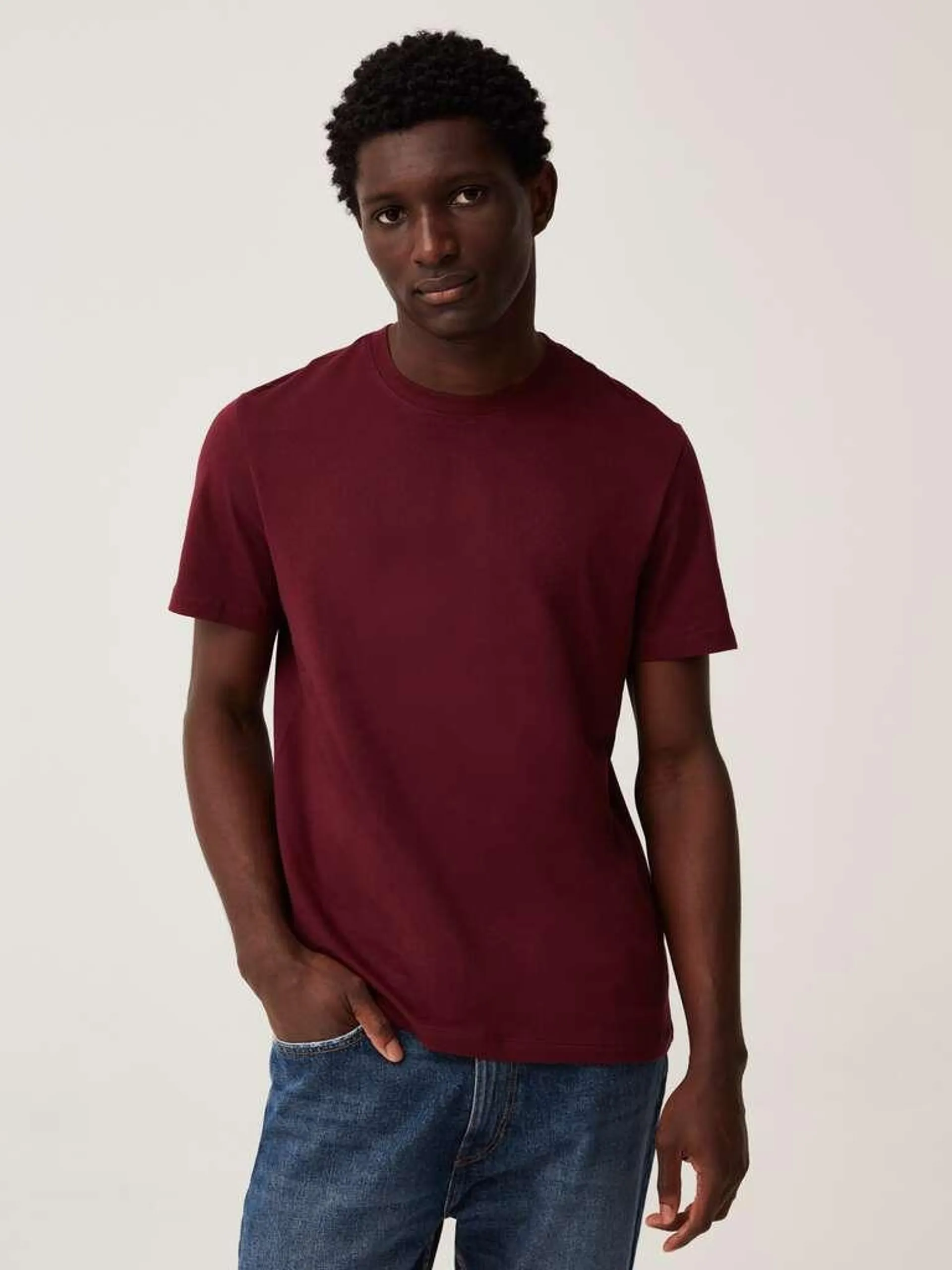 Organic cotton T-shirt with round neck Bordeaux