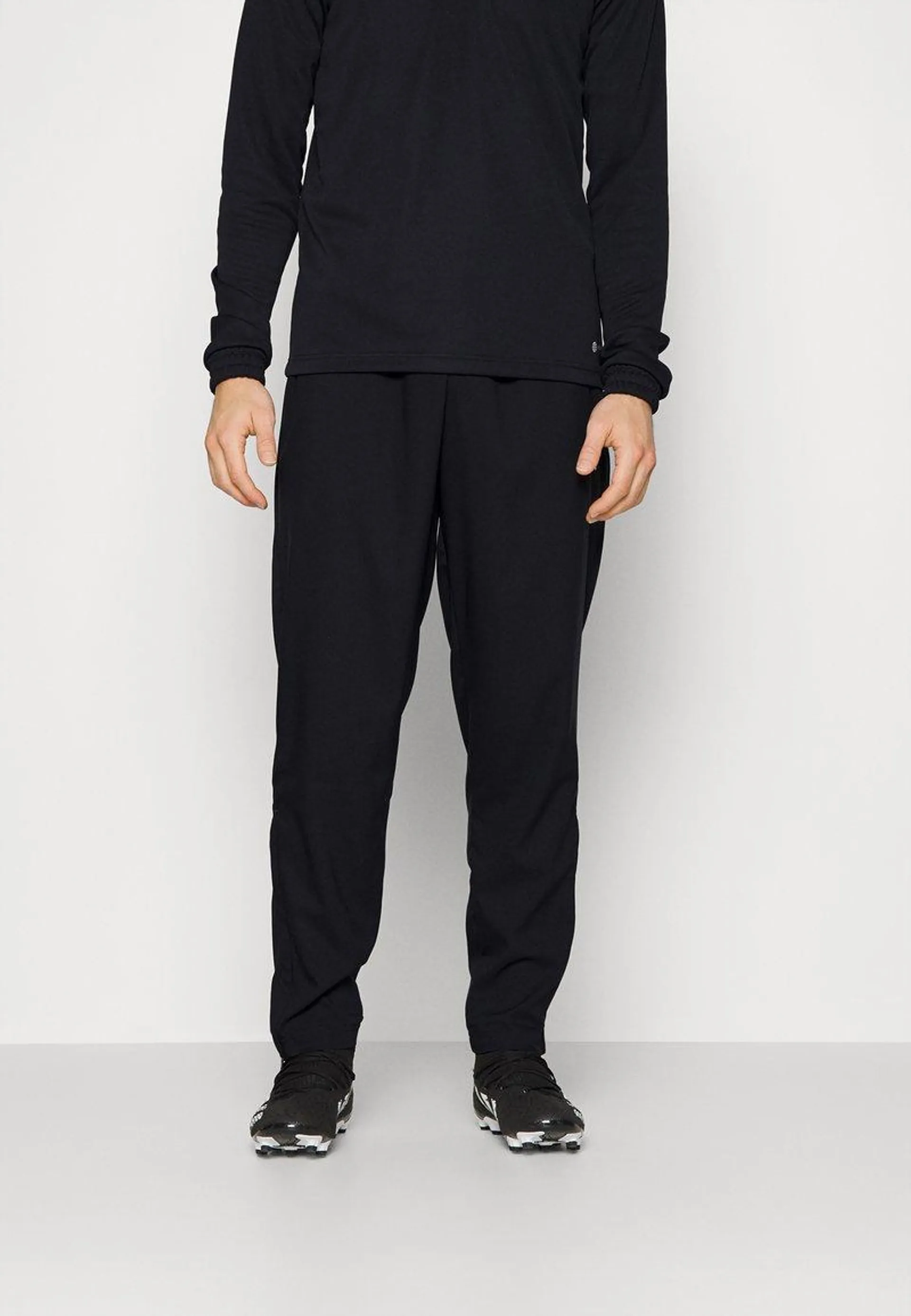 ENTRADA PRESENTATION PANT - Tracksuit bottoms - black