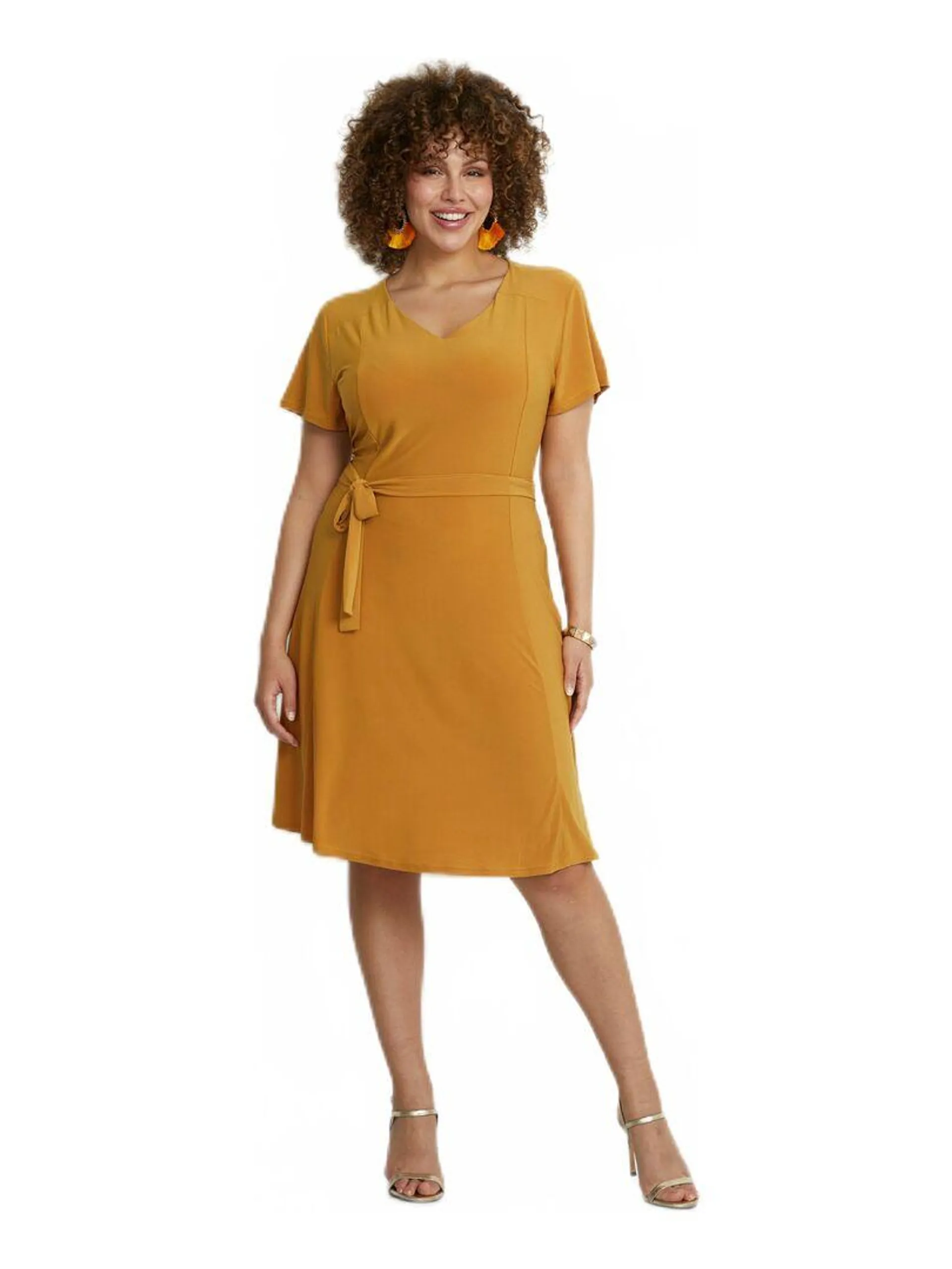 Robe courte ceinturée col V - Jaune