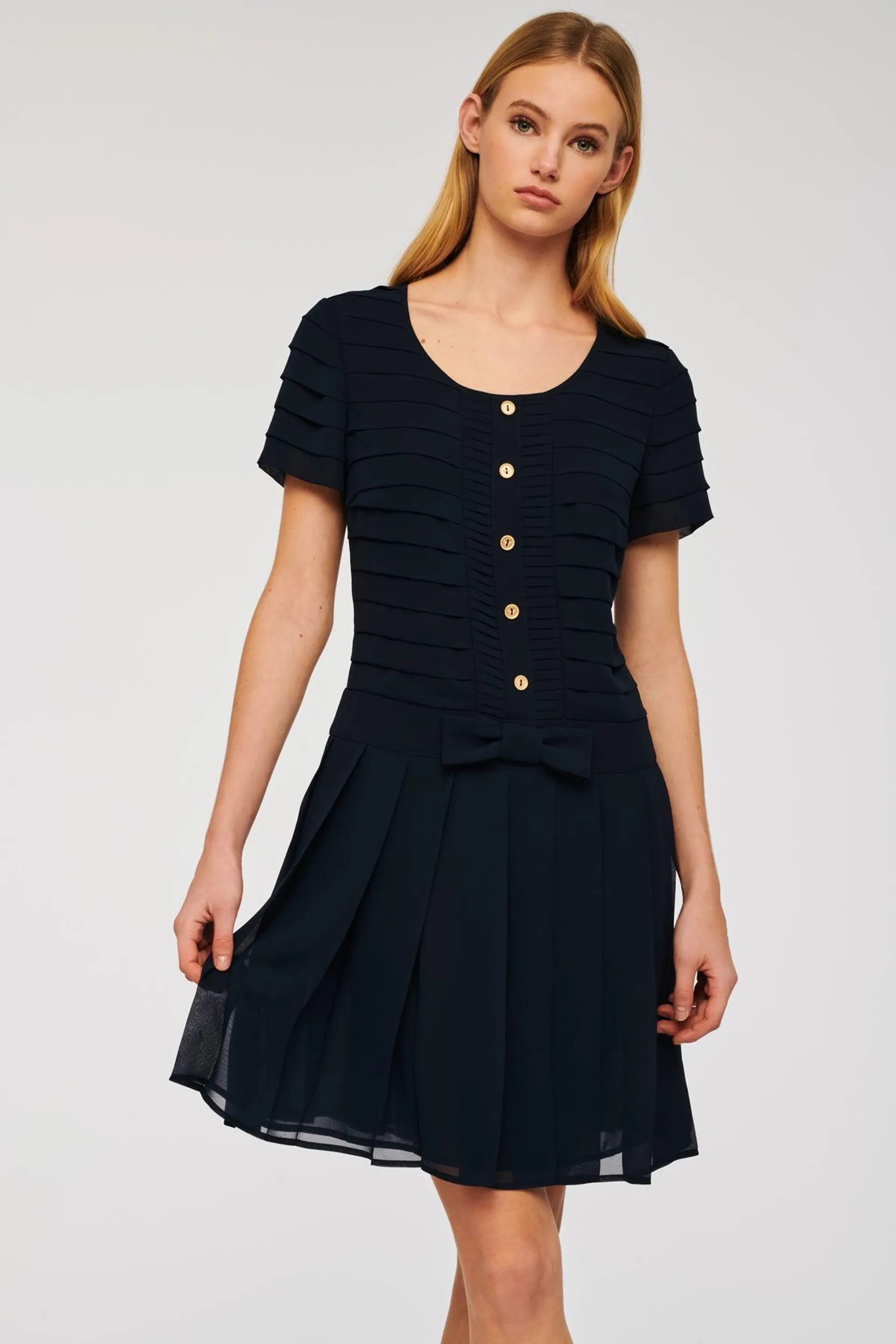 Robe cocktail plissée marine