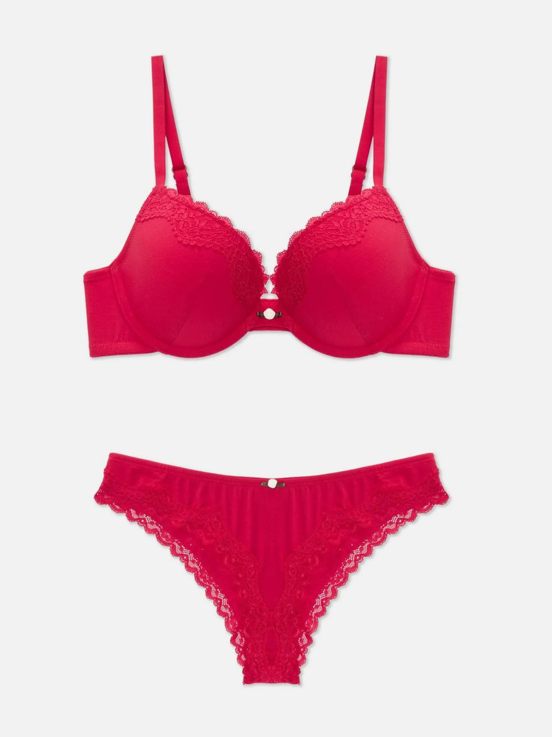 Ensemble soutien-gorge push-up et culotte avec finitions dentelle