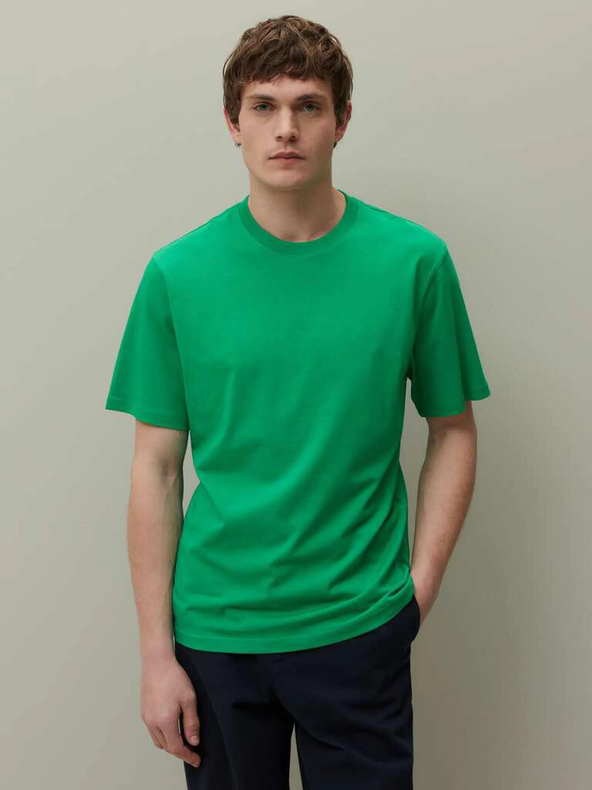 Emerald Green Supima cotton T-shirt with round neck