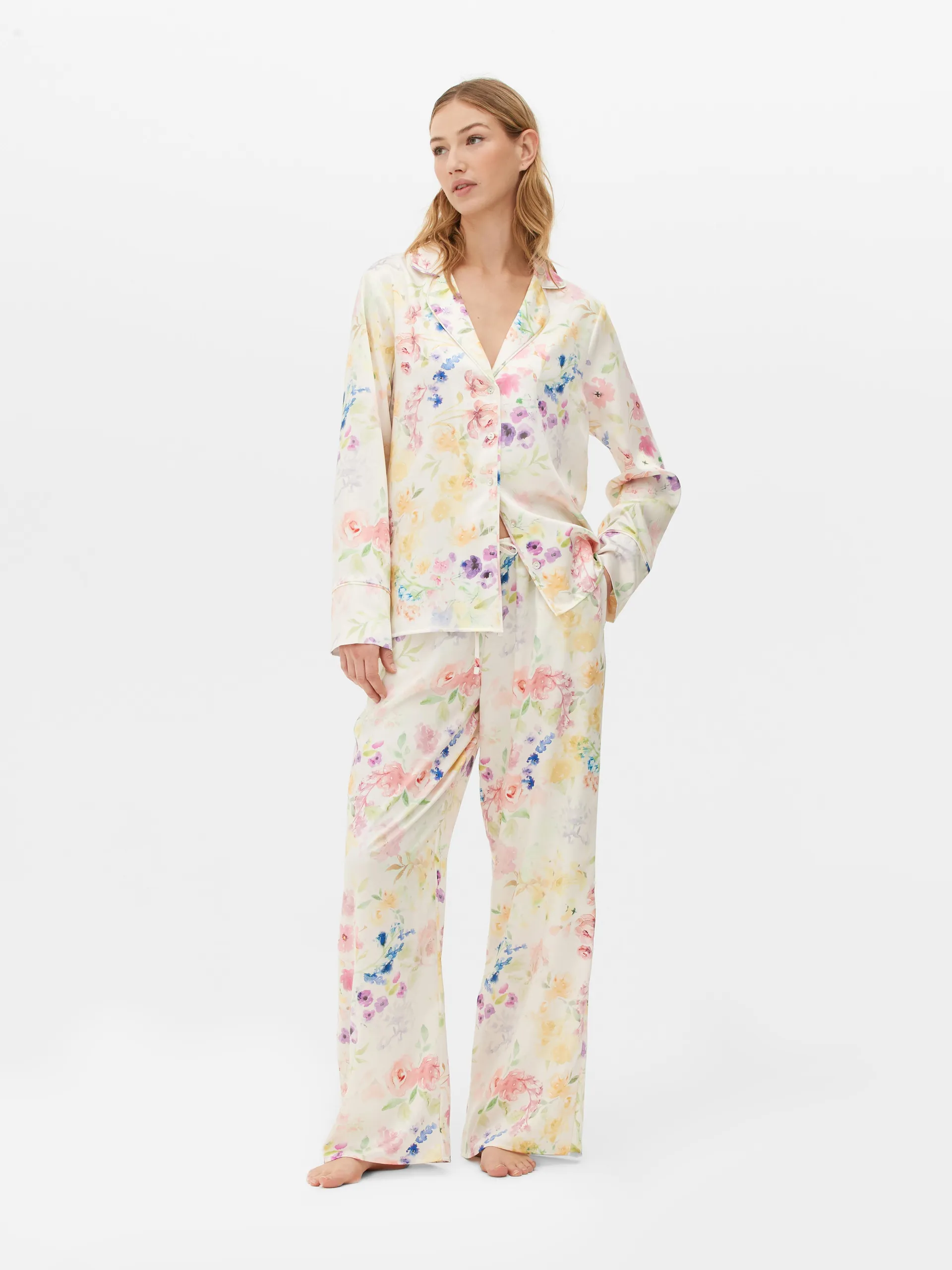 Bas de pyjama en satin à imprimé floral
