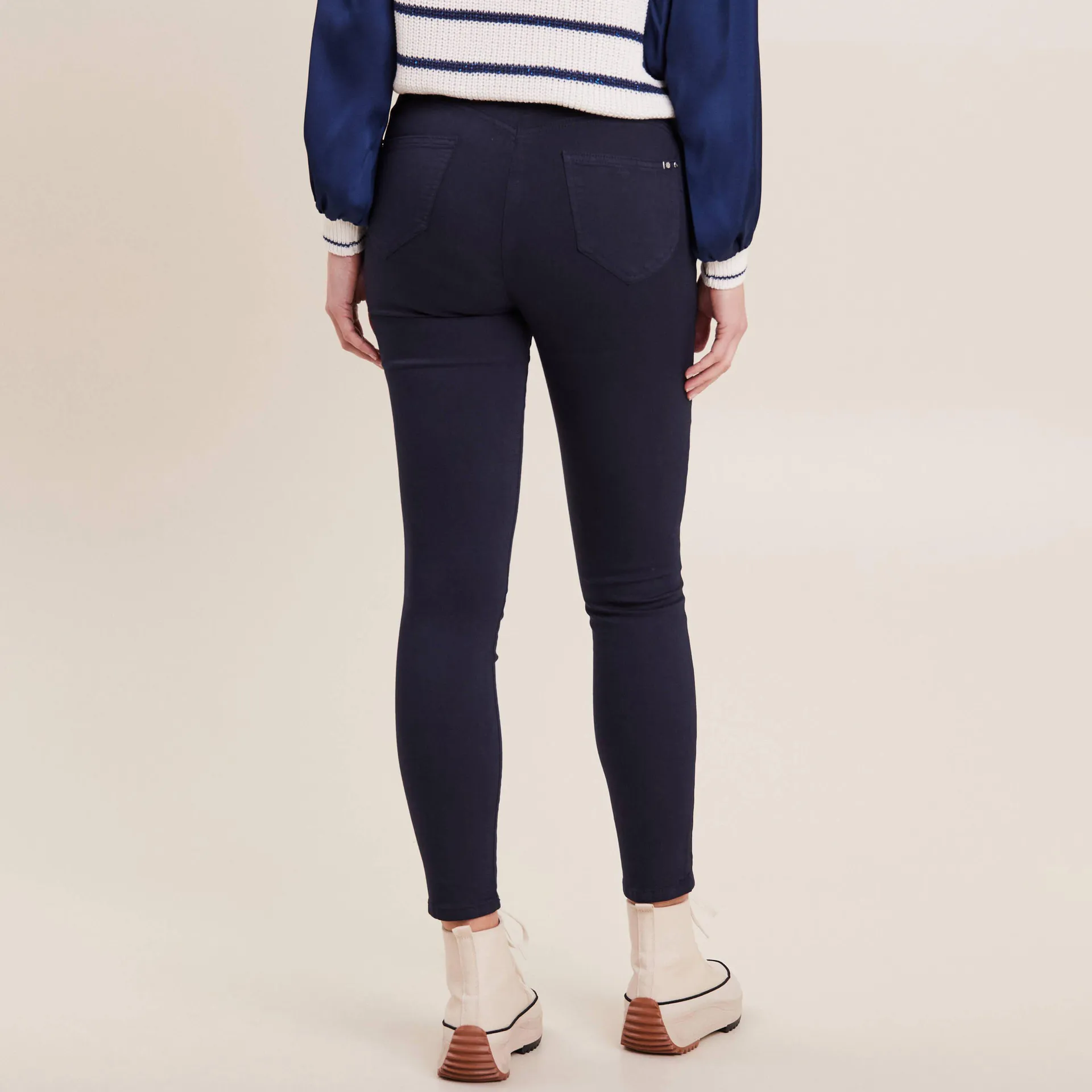 Pantalon léger taille haute 7/8ème bleu marine femme