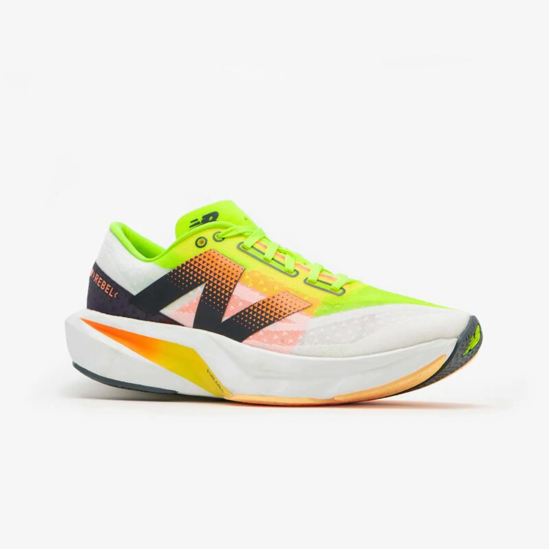 Scarpe running uomo New Balance FUELCELL REBEL V4 bianco-multicolore