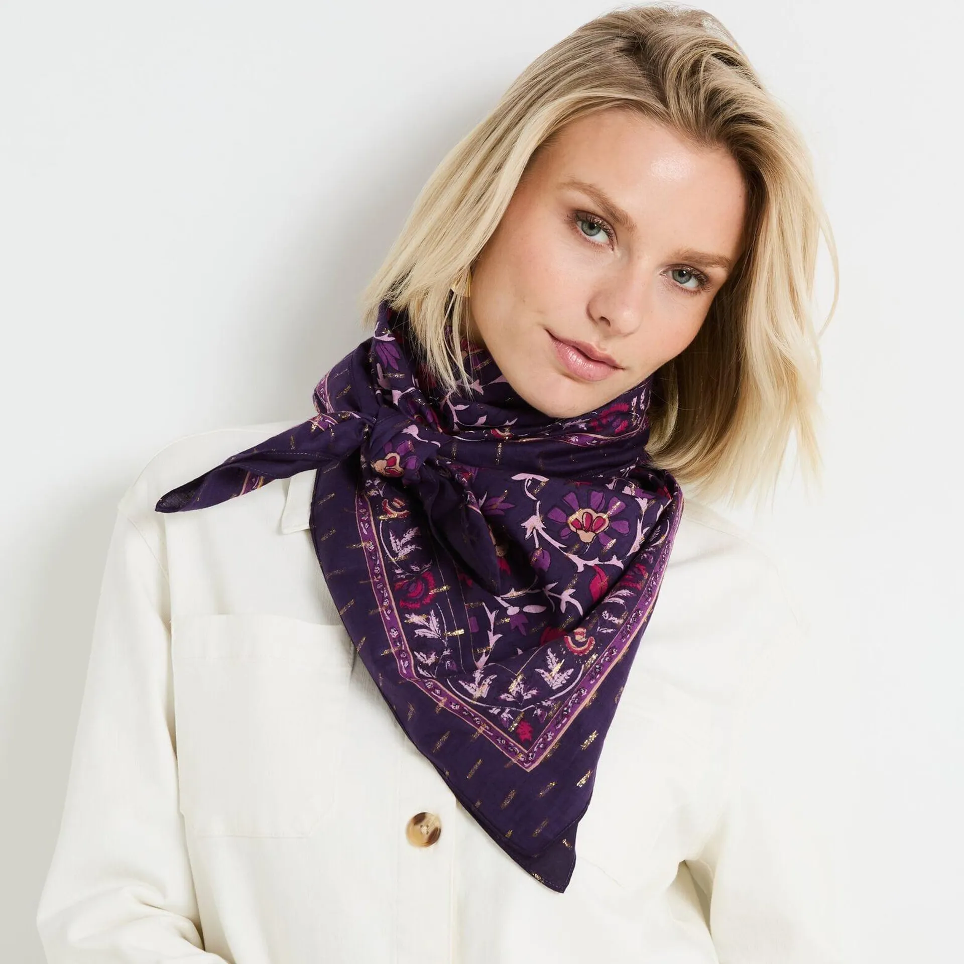 Foulard carré imprimé femme