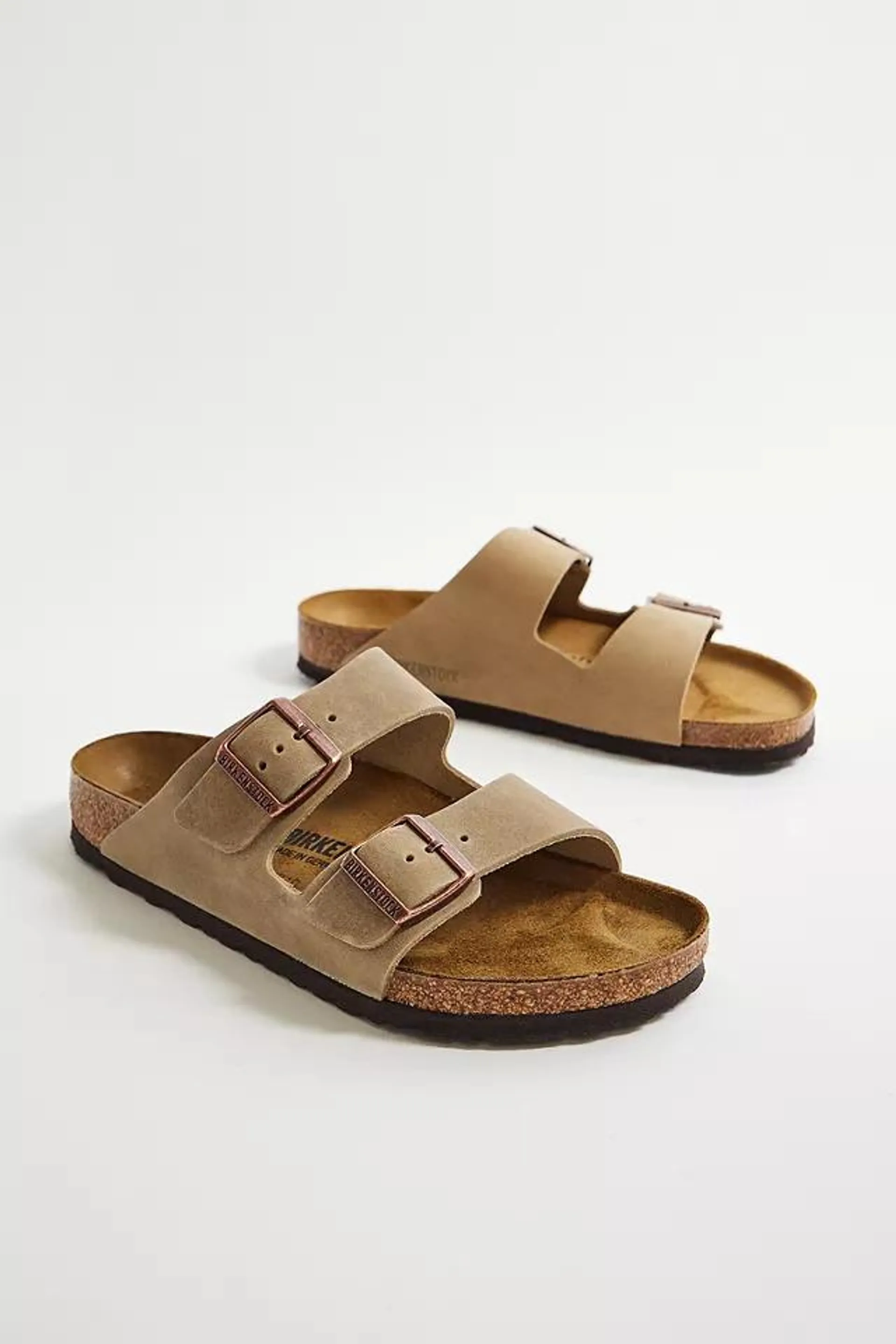 Birkenstock Oiled Tobacco Arizona Sandals