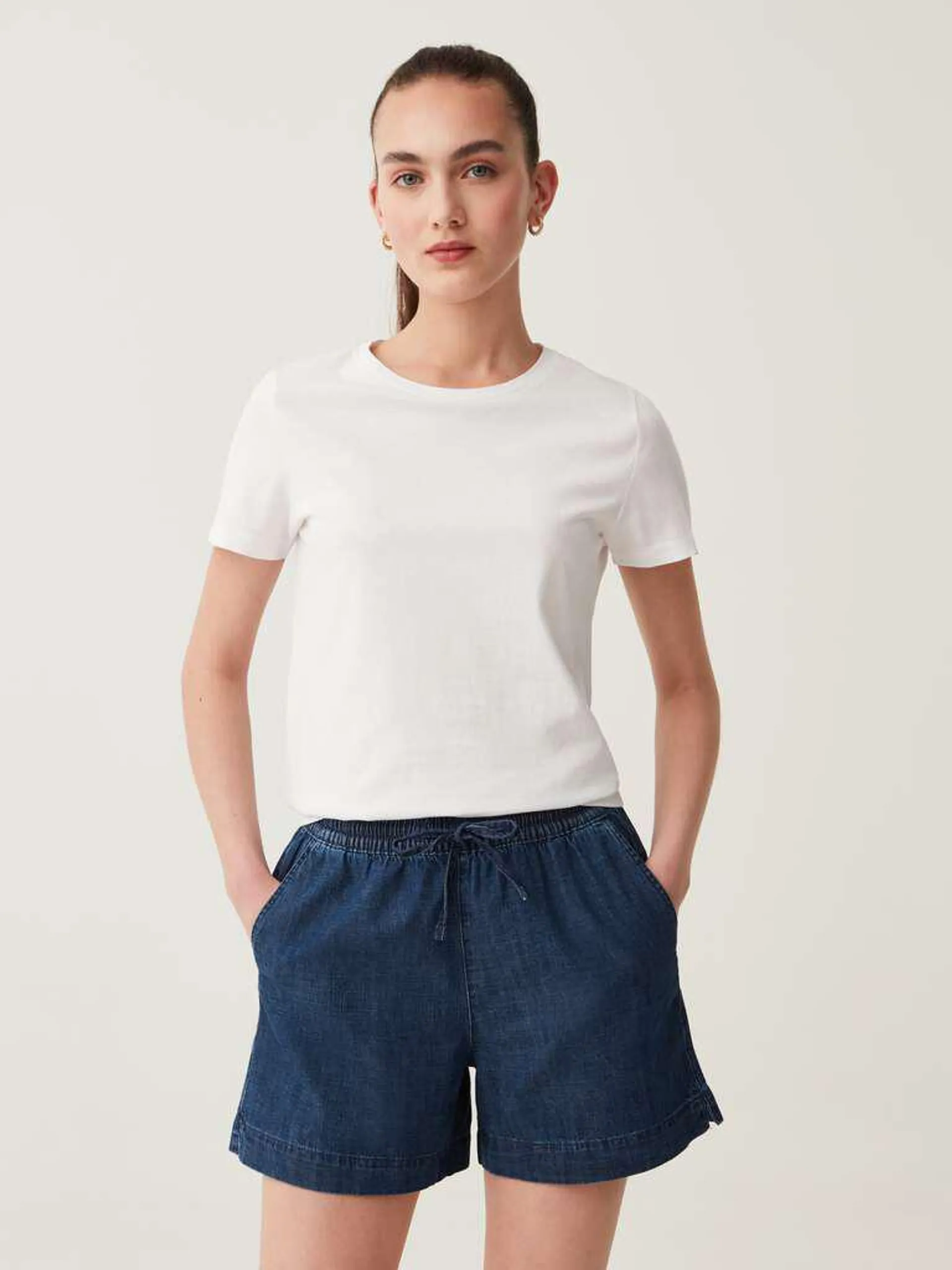 Medium Wash Denim shorts with drawstring
