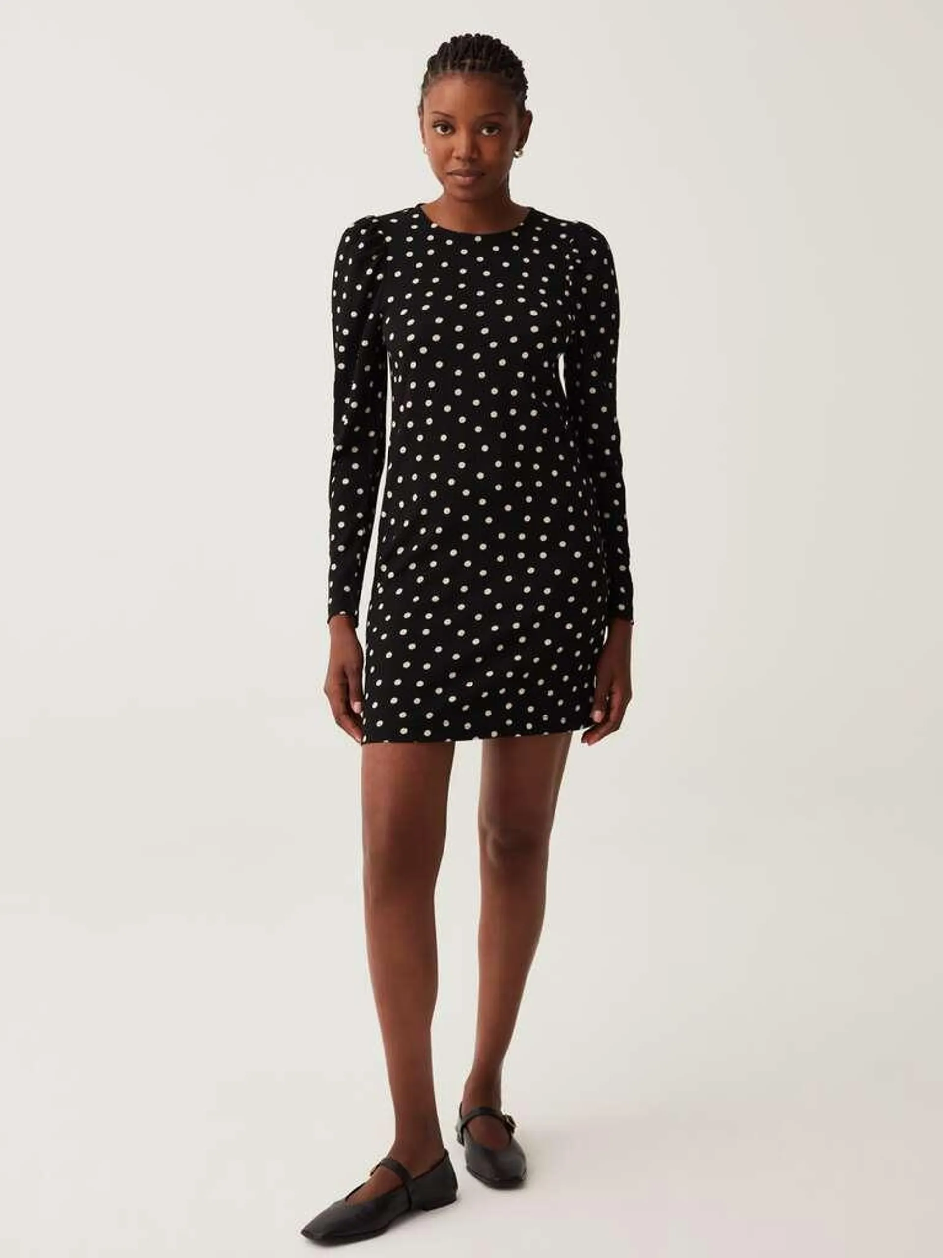 Short crêpe dress with puff sleeves Noir/blanc