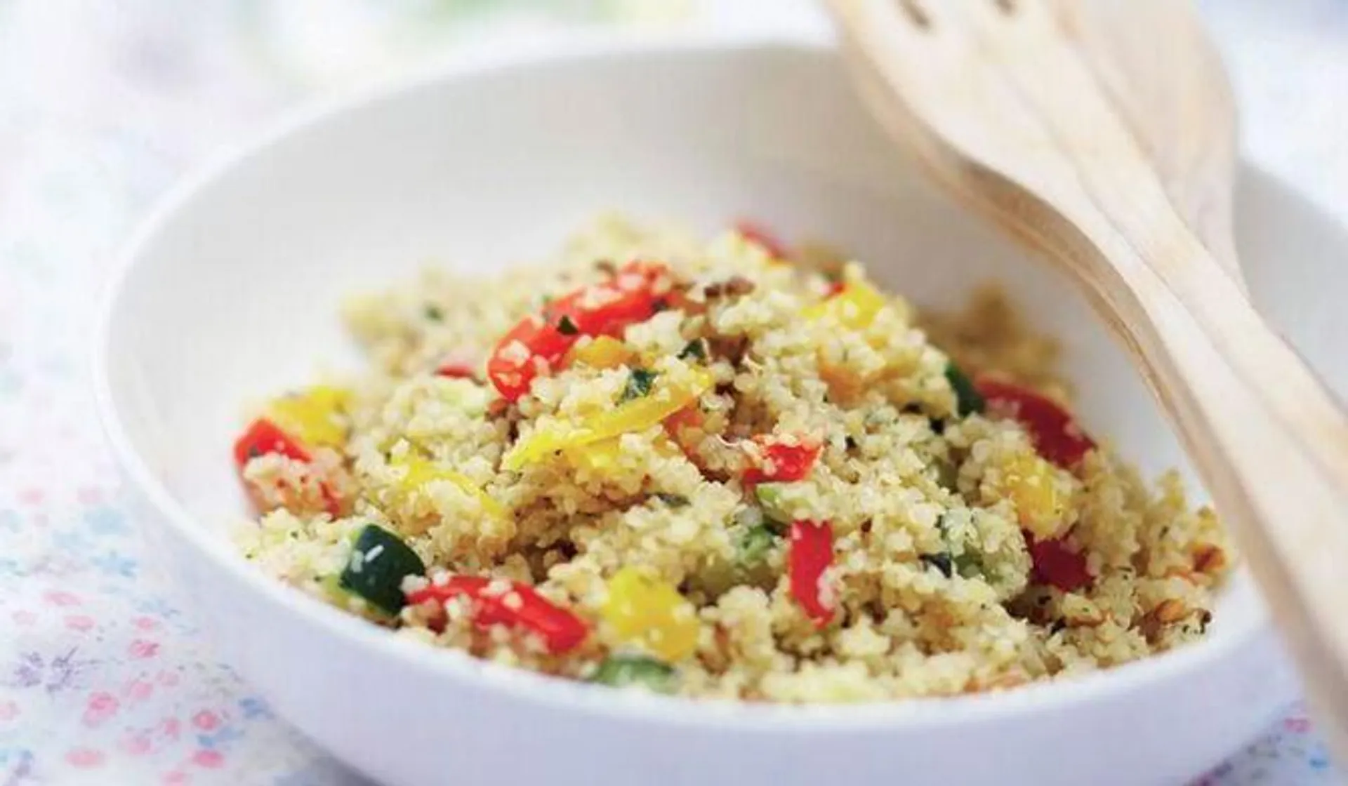 Quinoa et céréales cuisinés aux petits légumes