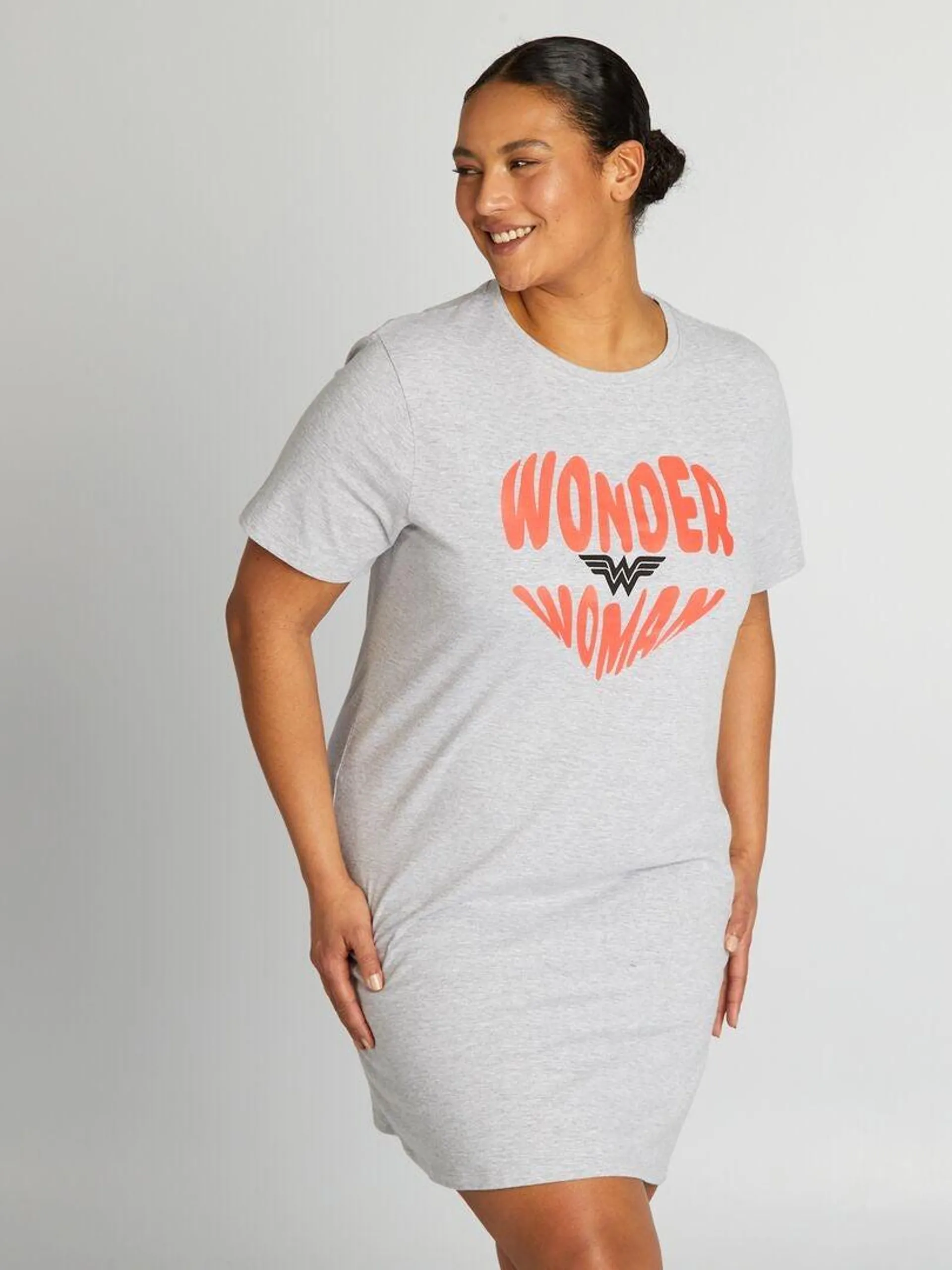 Chemise de nuit tee-shirt 'Wonder Woman' - Gris