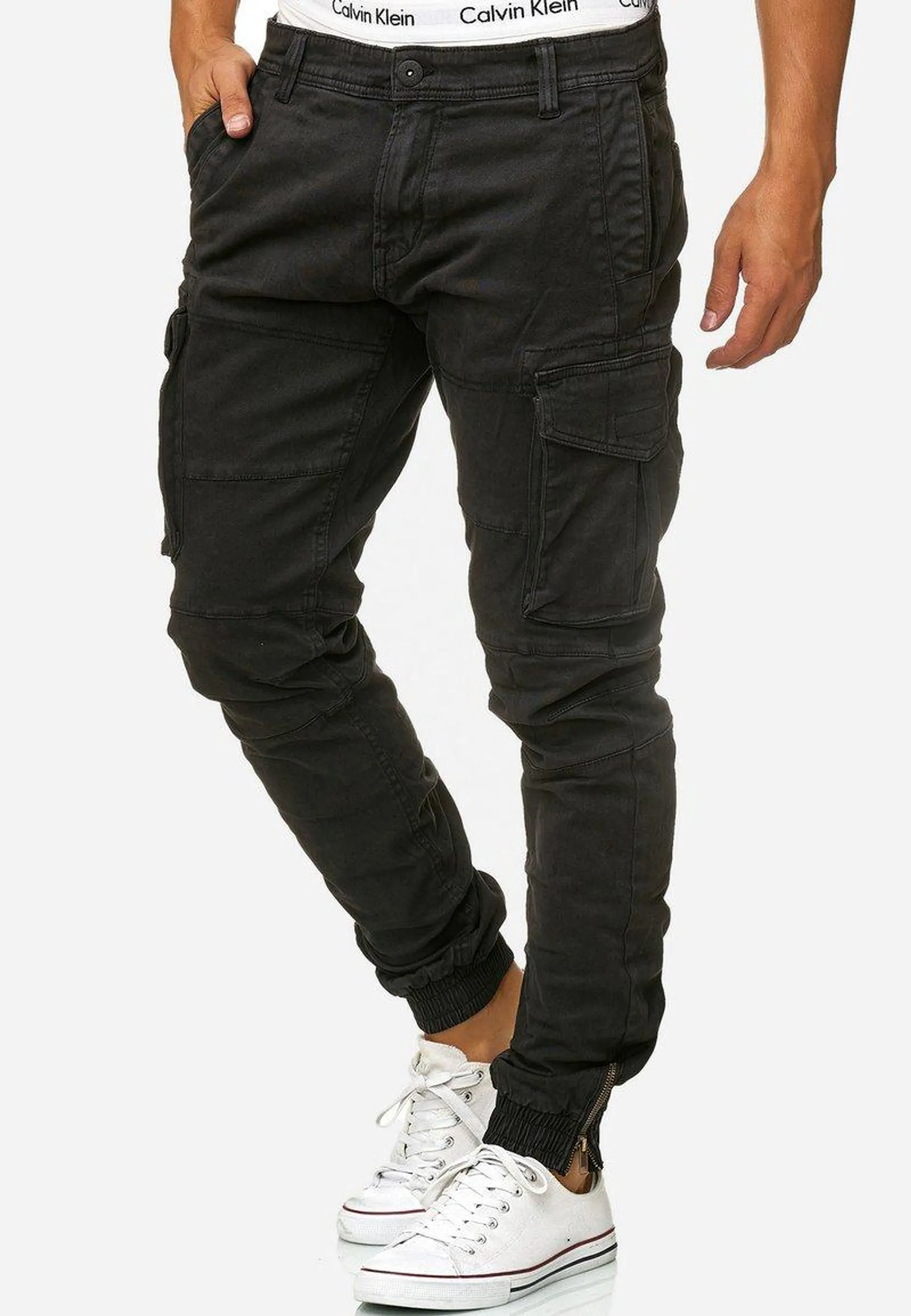 ALEX - Cargo trousers - black