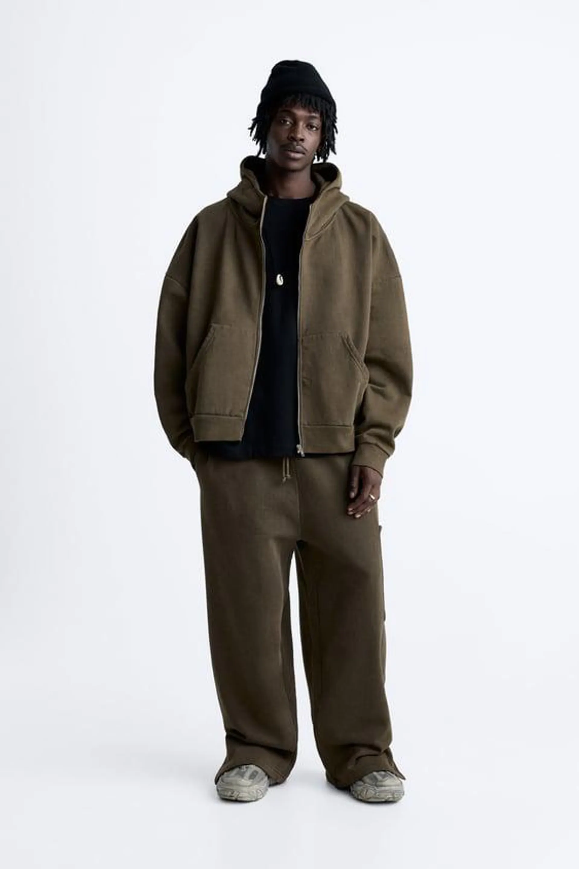 CARGO JOGGING TROUSERS