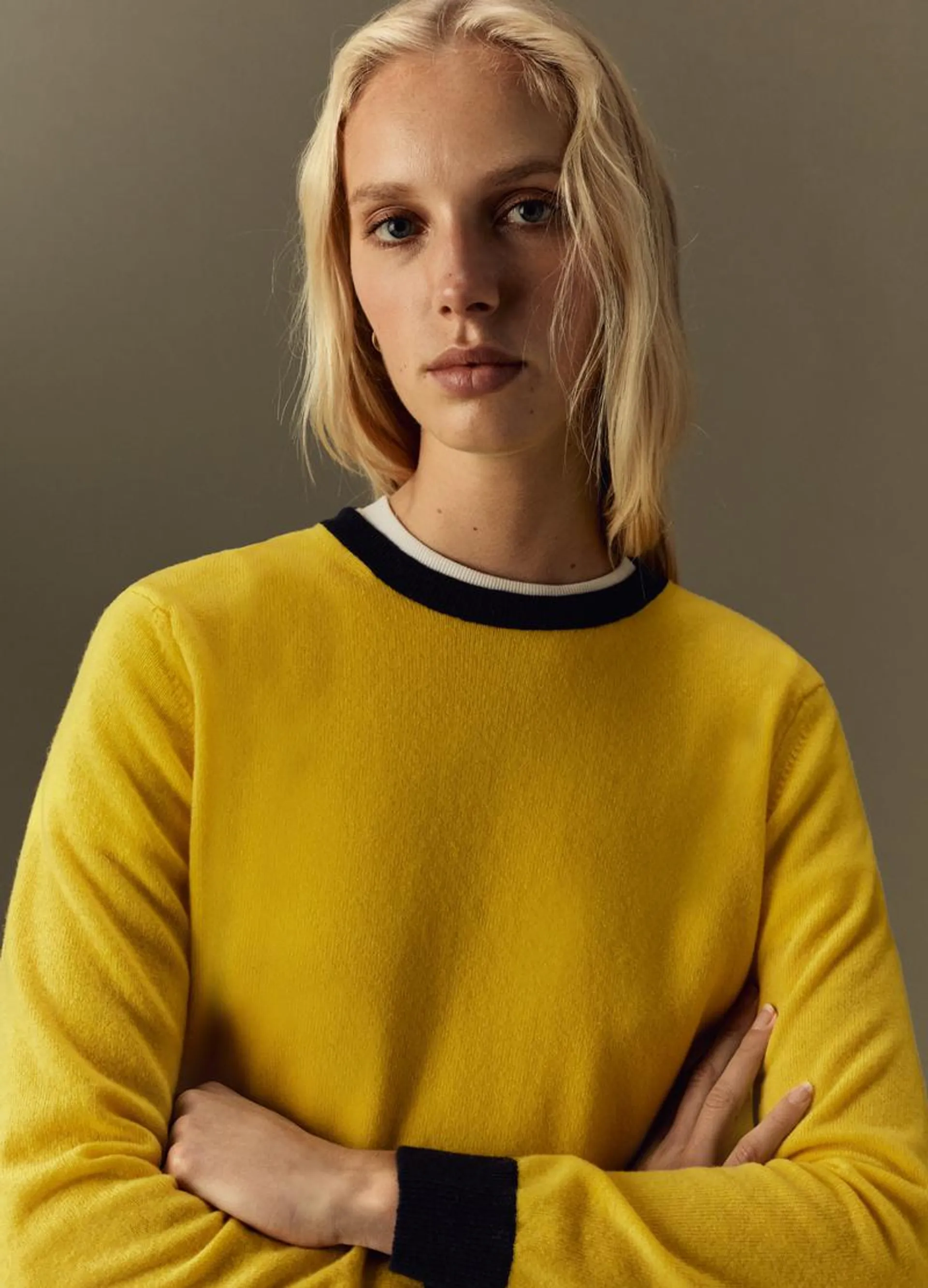 PIOMBO pullover with contrasting trims